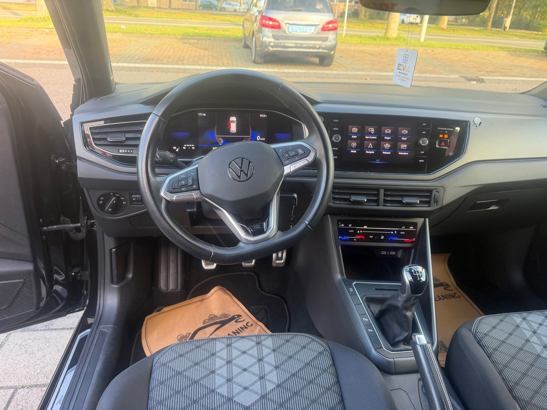 Volkswagen Polo 1.0 TSI R-Line (2023), foto 4