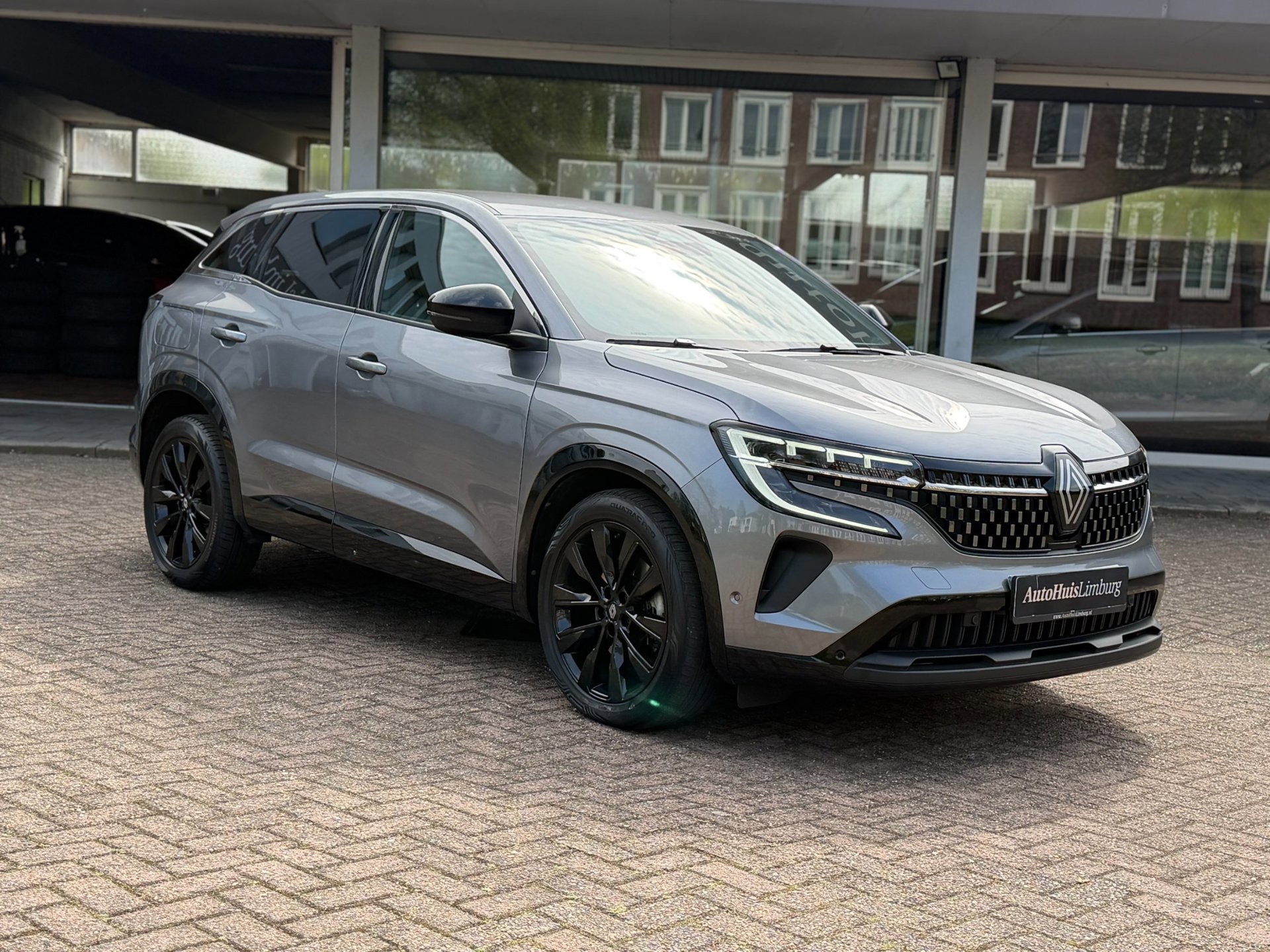 Renault Austral 1.2 E-Tech (2024), foto 1