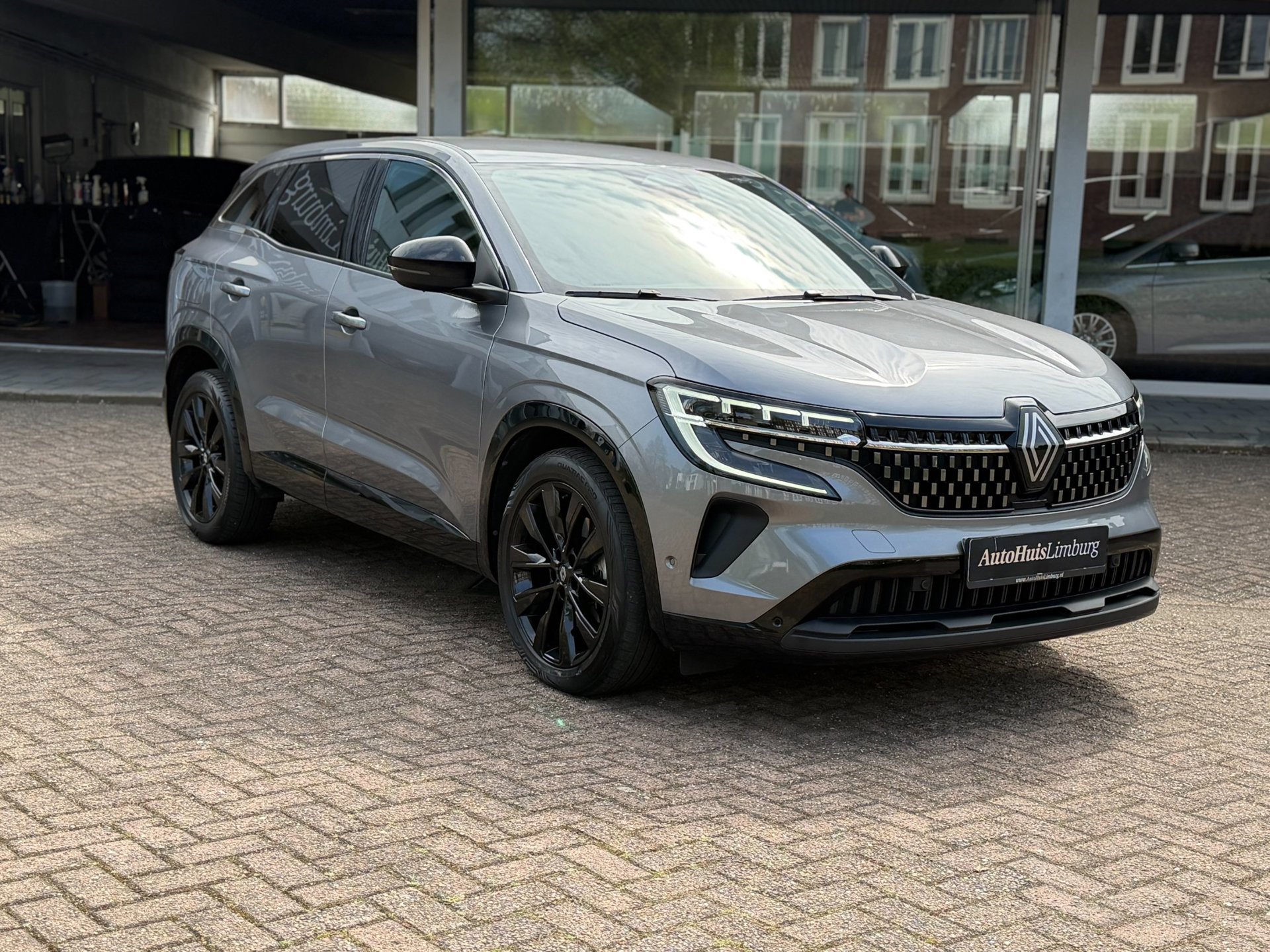 Renault Austral 1.2 E-Tech (2024), foto 2