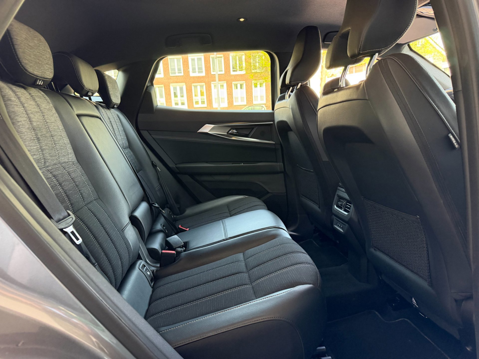 Renault Austral 1.2 E-Tech (2024), foto 17