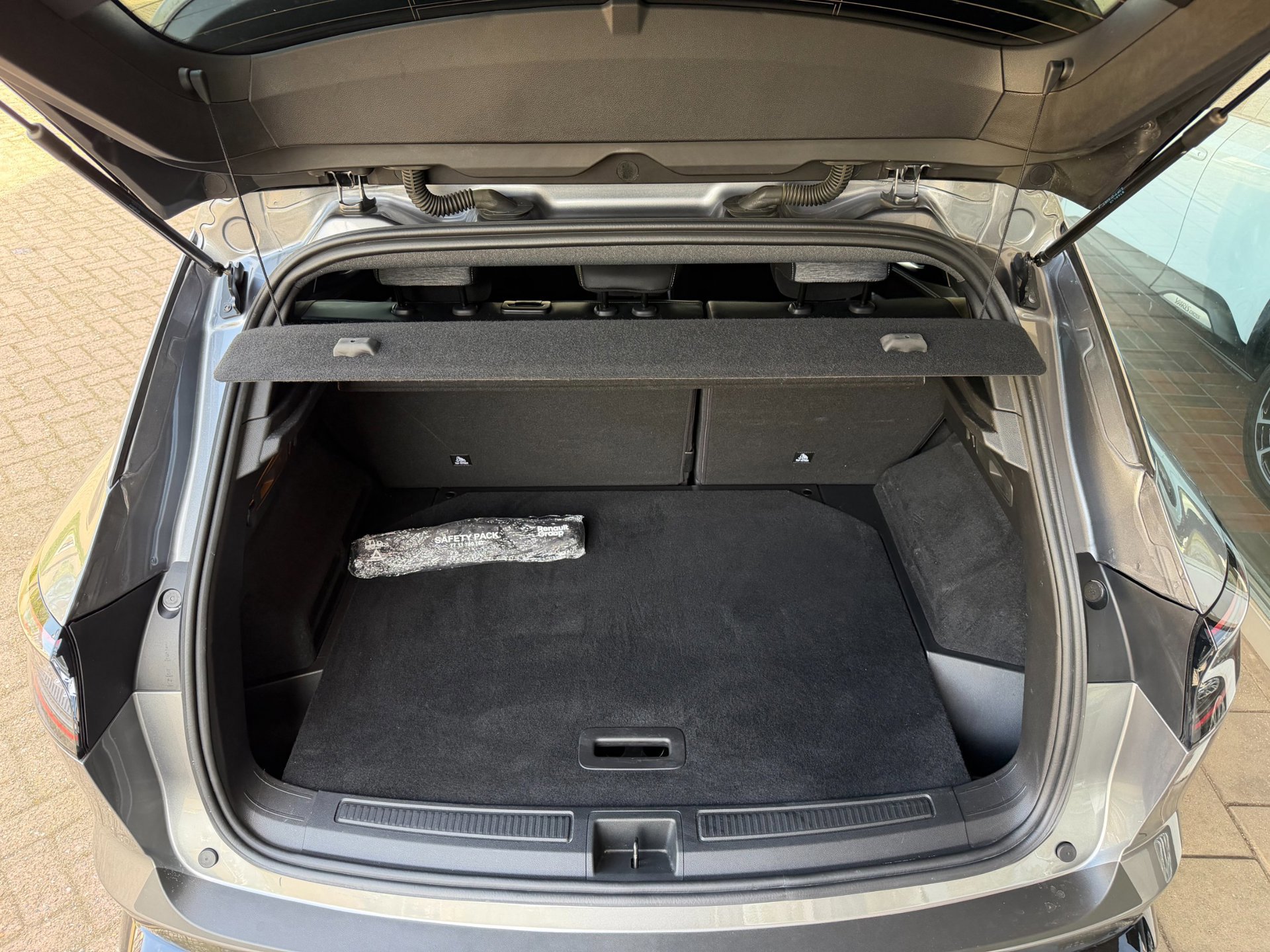 Renault Austral 1.2 E-Tech (2024), foto 19