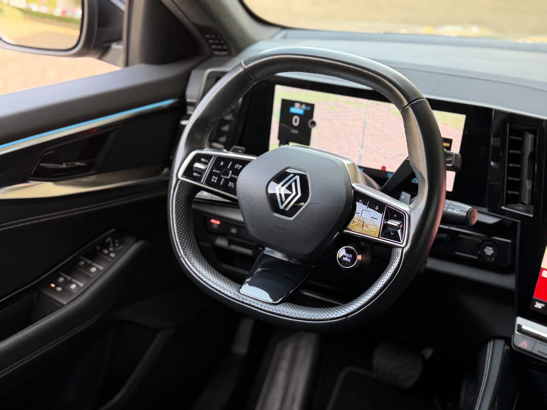 Renault Austral 1.2 E-Tech (2024), foto 10