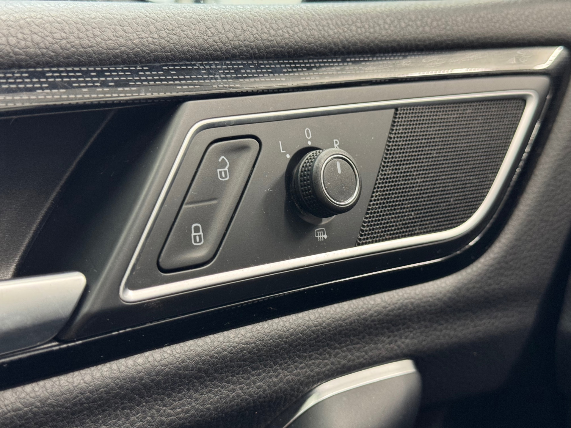 Volkswagen Golf Sportsvan 1.4 TSI Highline (2017), foto 25