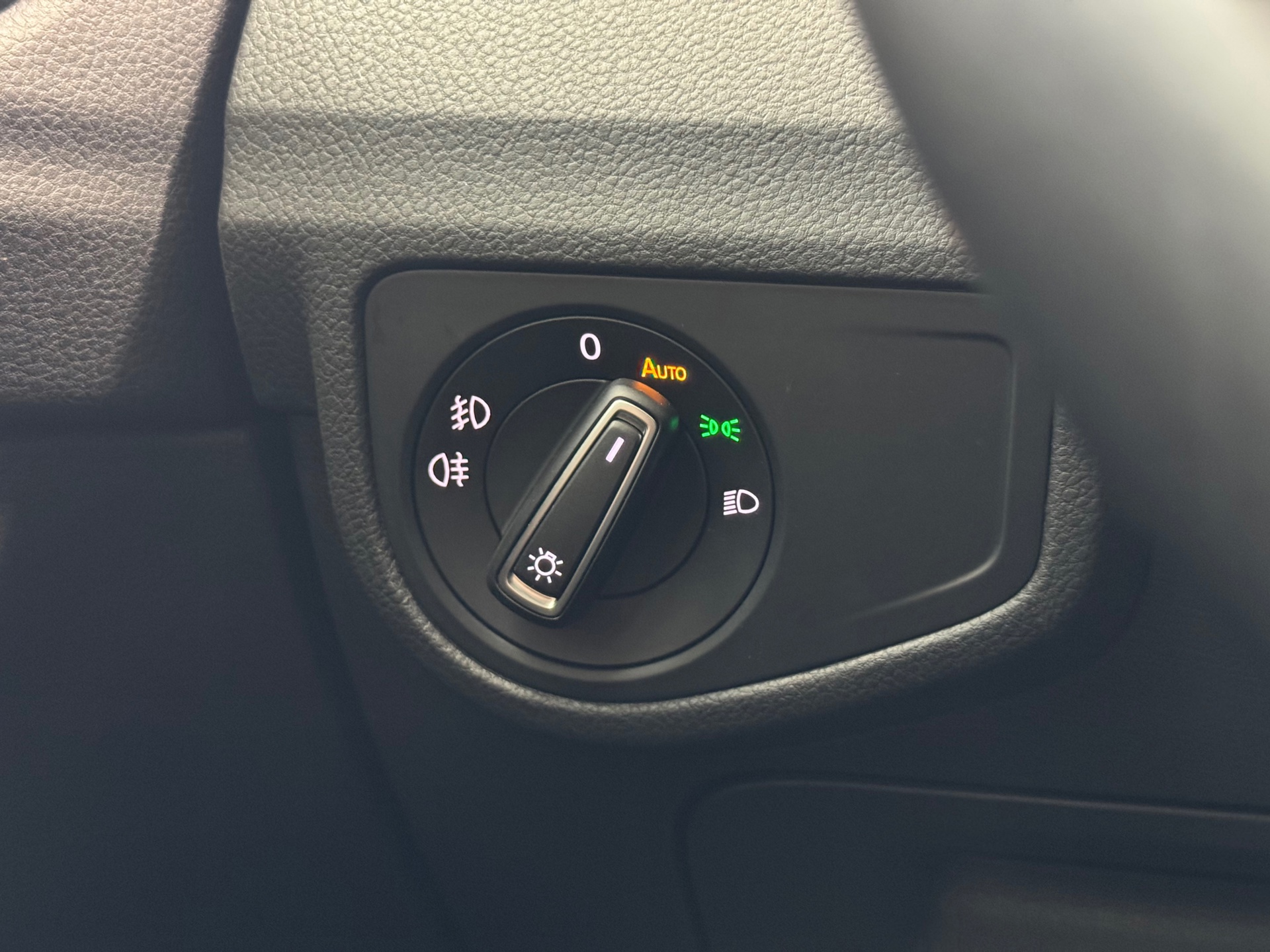 Volkswagen Golf Sportsvan 1.4 TSI Highline (2017), foto 30