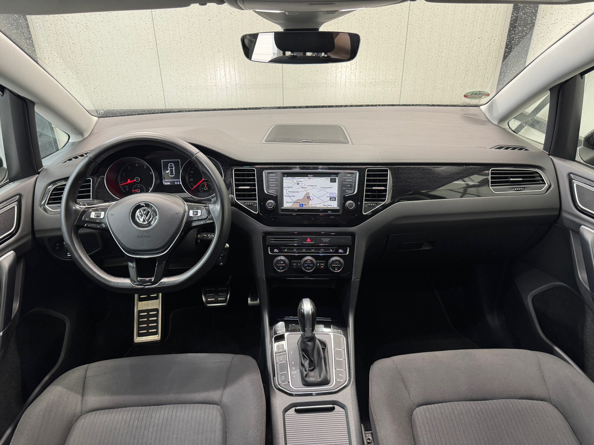 Volkswagen Golf Sportsvan 1.4 TSI Highline (2017), foto 5