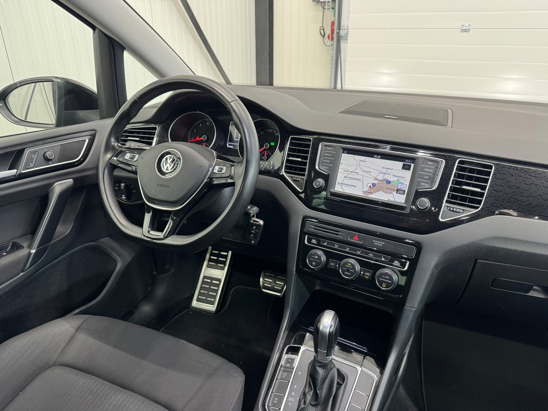 Volkswagen Golf Sportsvan 1.4 TSI Highline (2017), foto 6