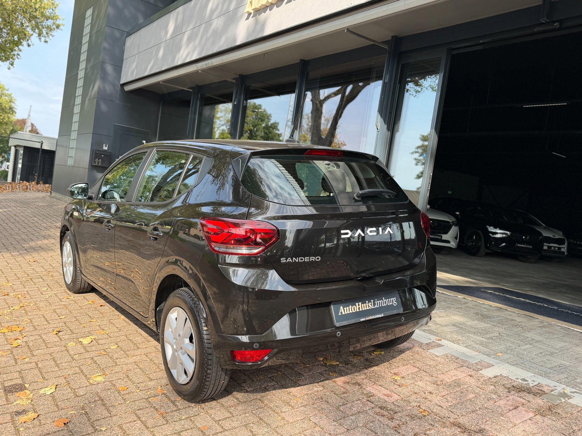 Dacia Sandero 1.0 TCe 90 Essential (2023), foto 23