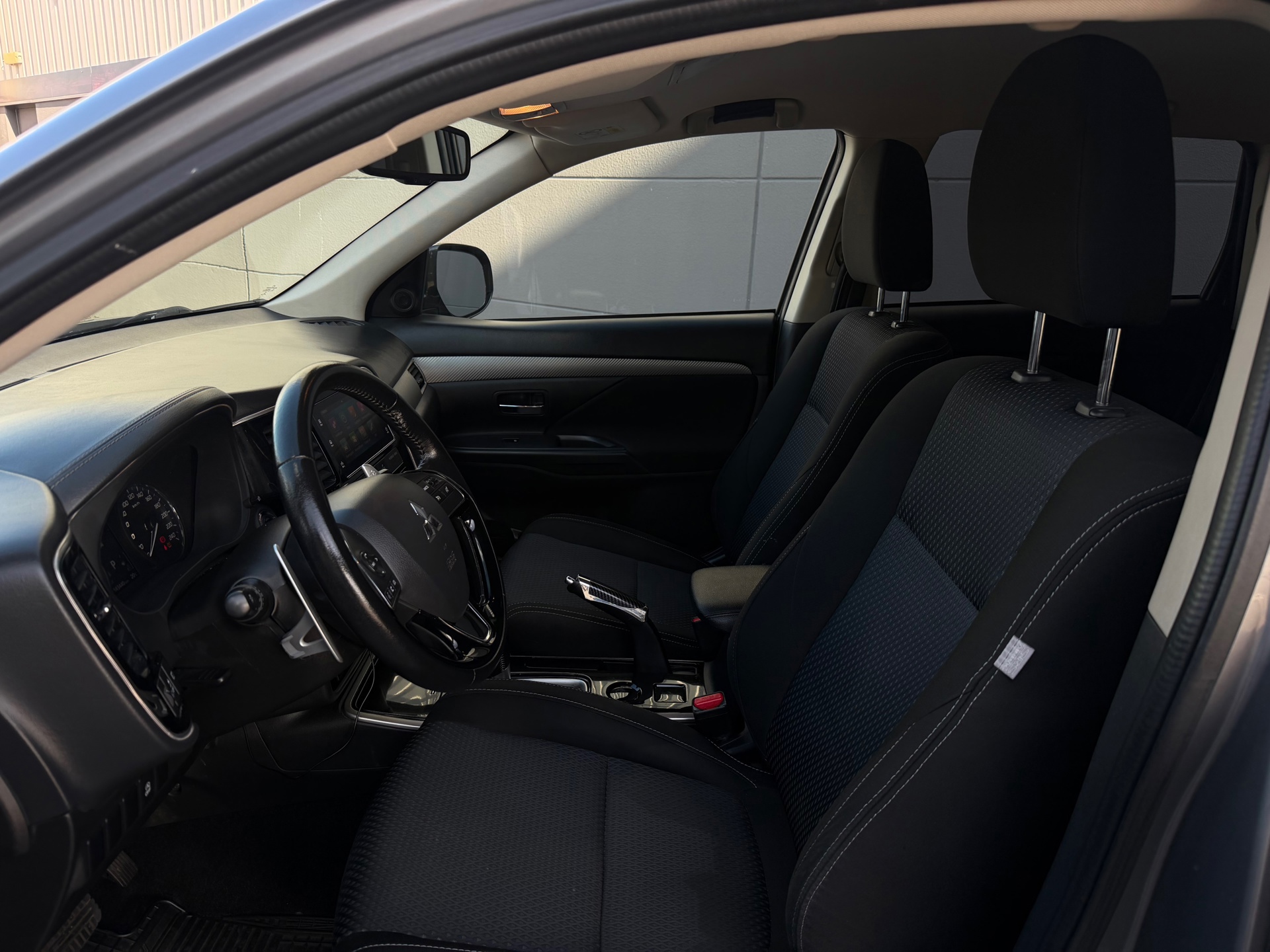 Mitsubishi Outlander 2.0 Business Edition (2018), foto 10