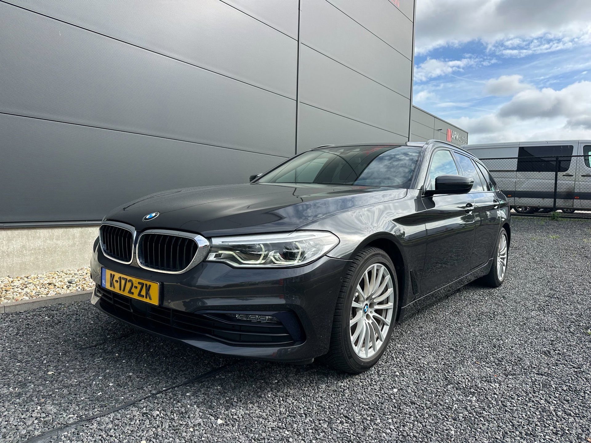 BMW 5-serie Touring 520d High Executive (2020), foto 2