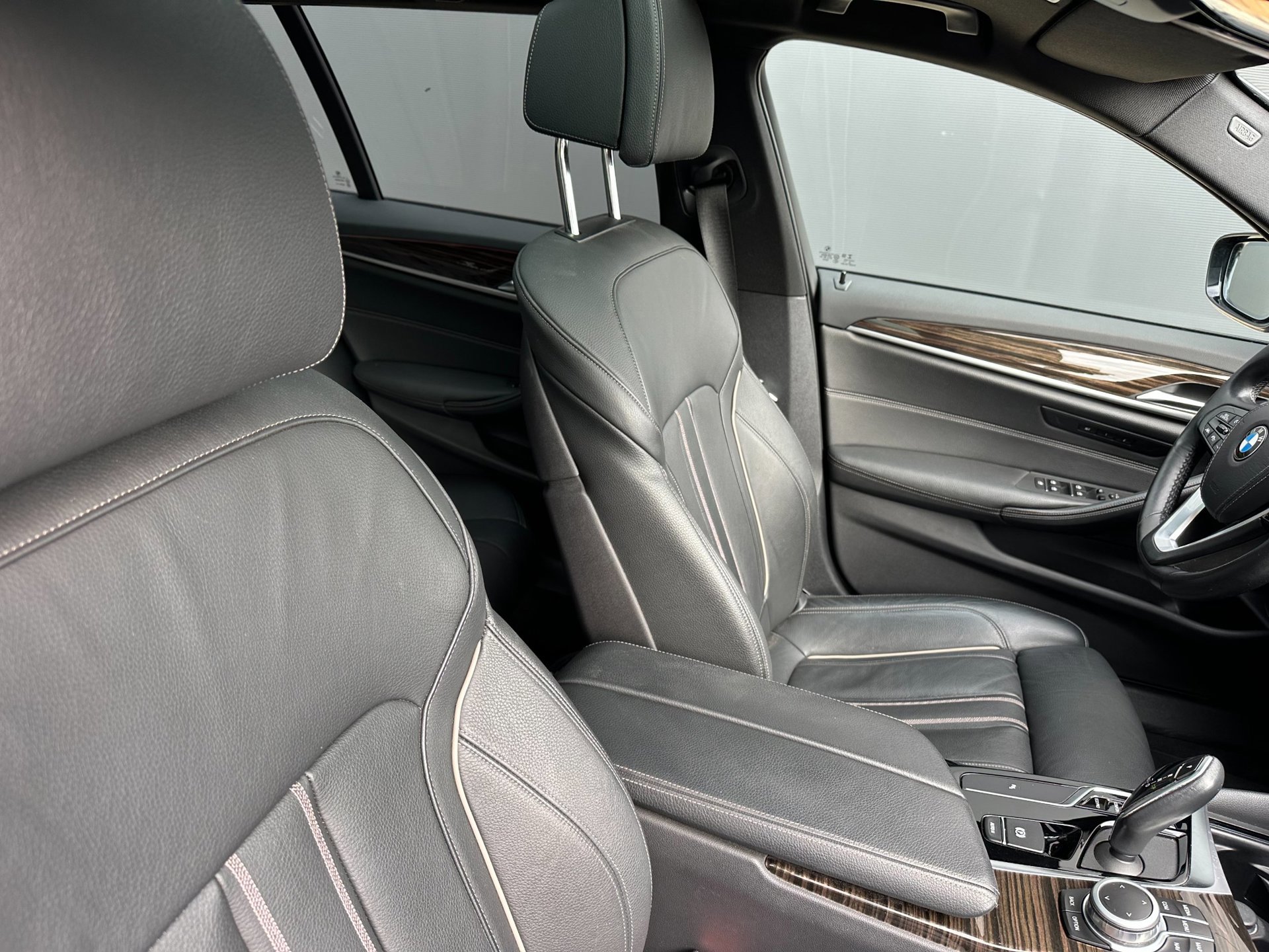 BMW 5-serie Touring 520d High Executive (2020), foto 18