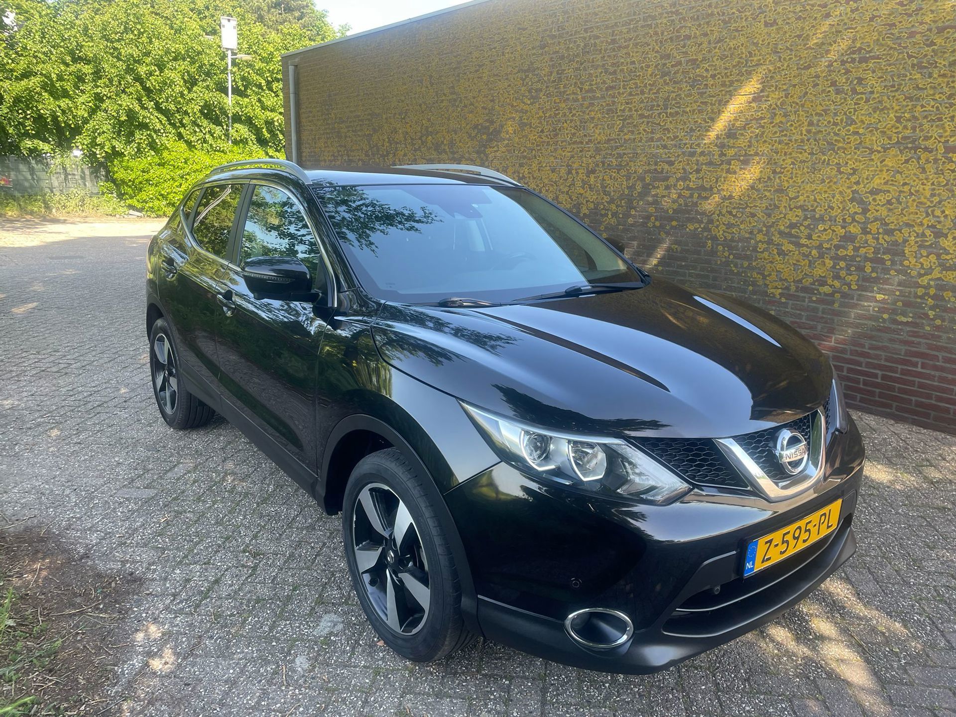 Nissan Qashqai 1.2 N-Vision (2017), foto 2