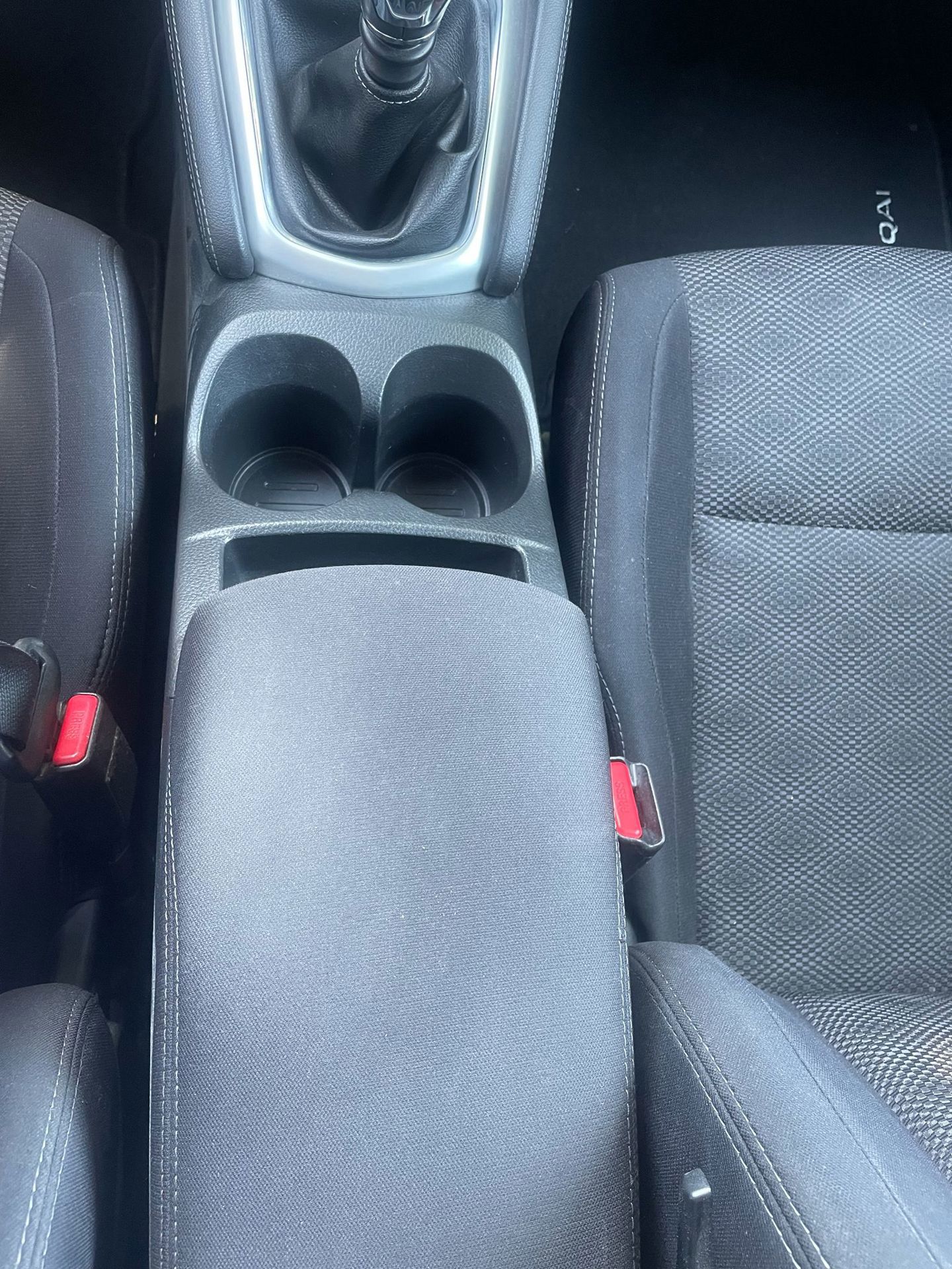 Nissan Qashqai 1.2 N-Vision (2017), foto 20