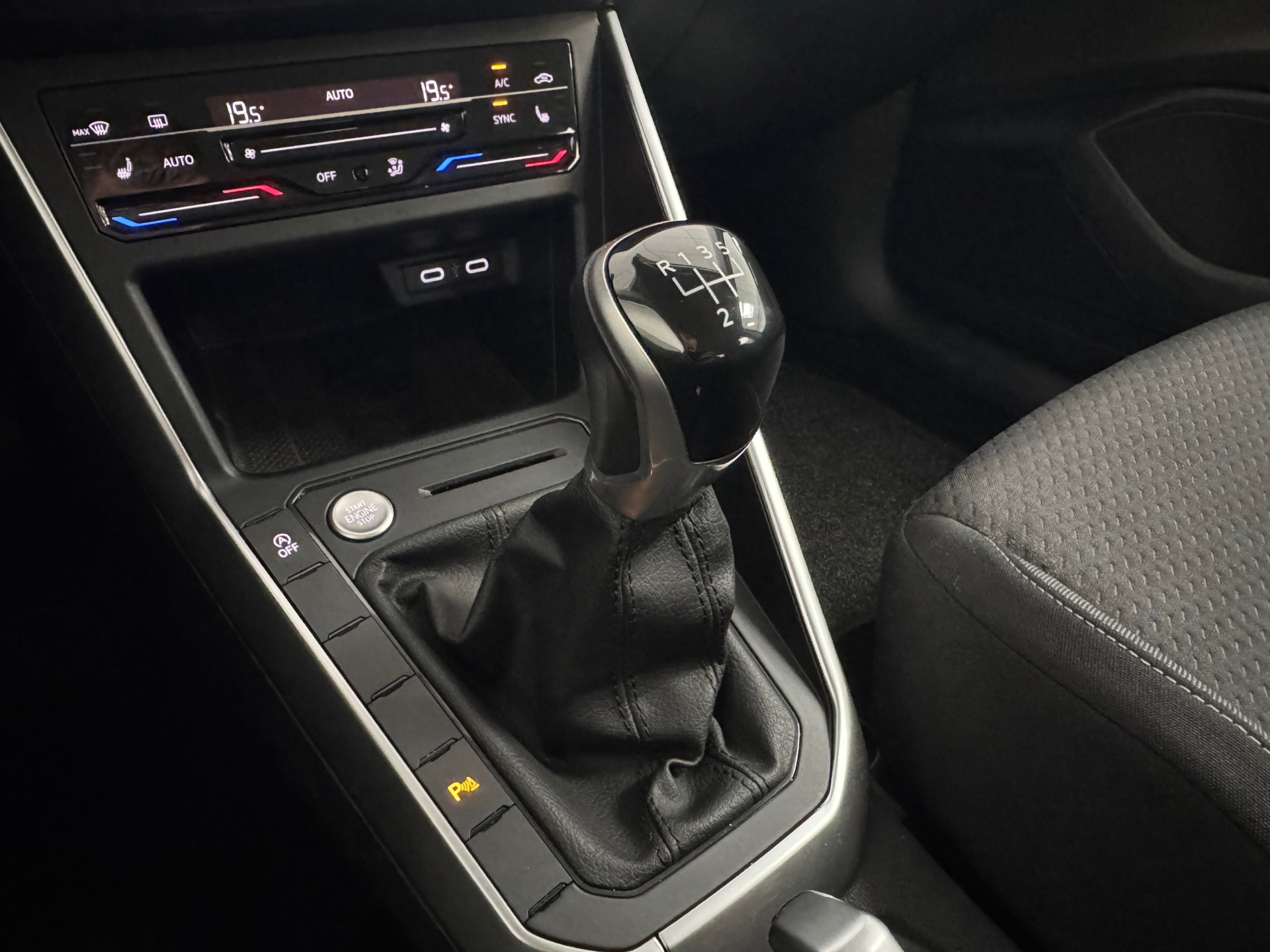 Volkswagen Polo 1.0 TSI Life Business (2022), foto 22