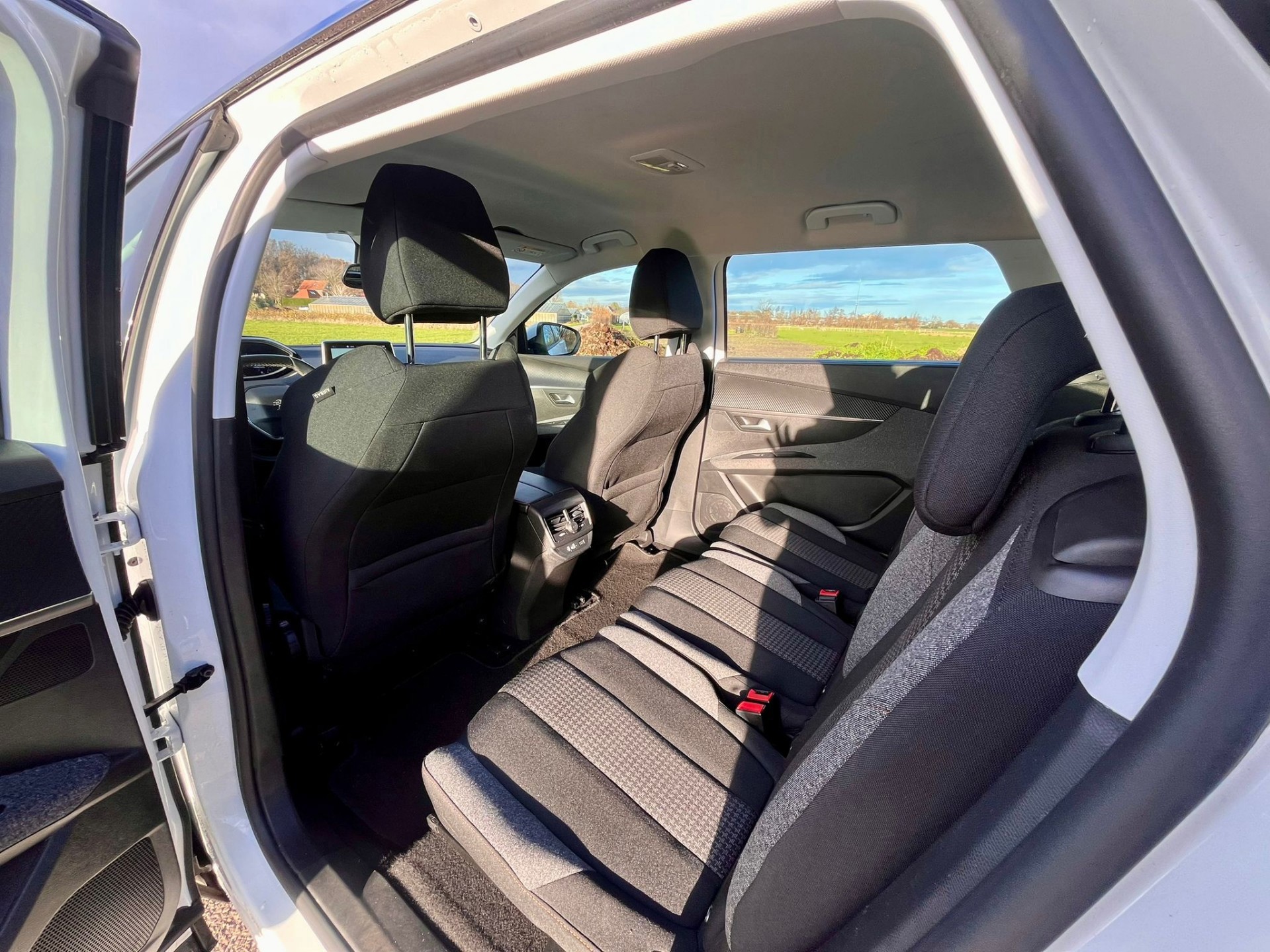 Peugeot 5008 1.2 PureTech Blue Lease Executive 7Pers (2018), foto 12