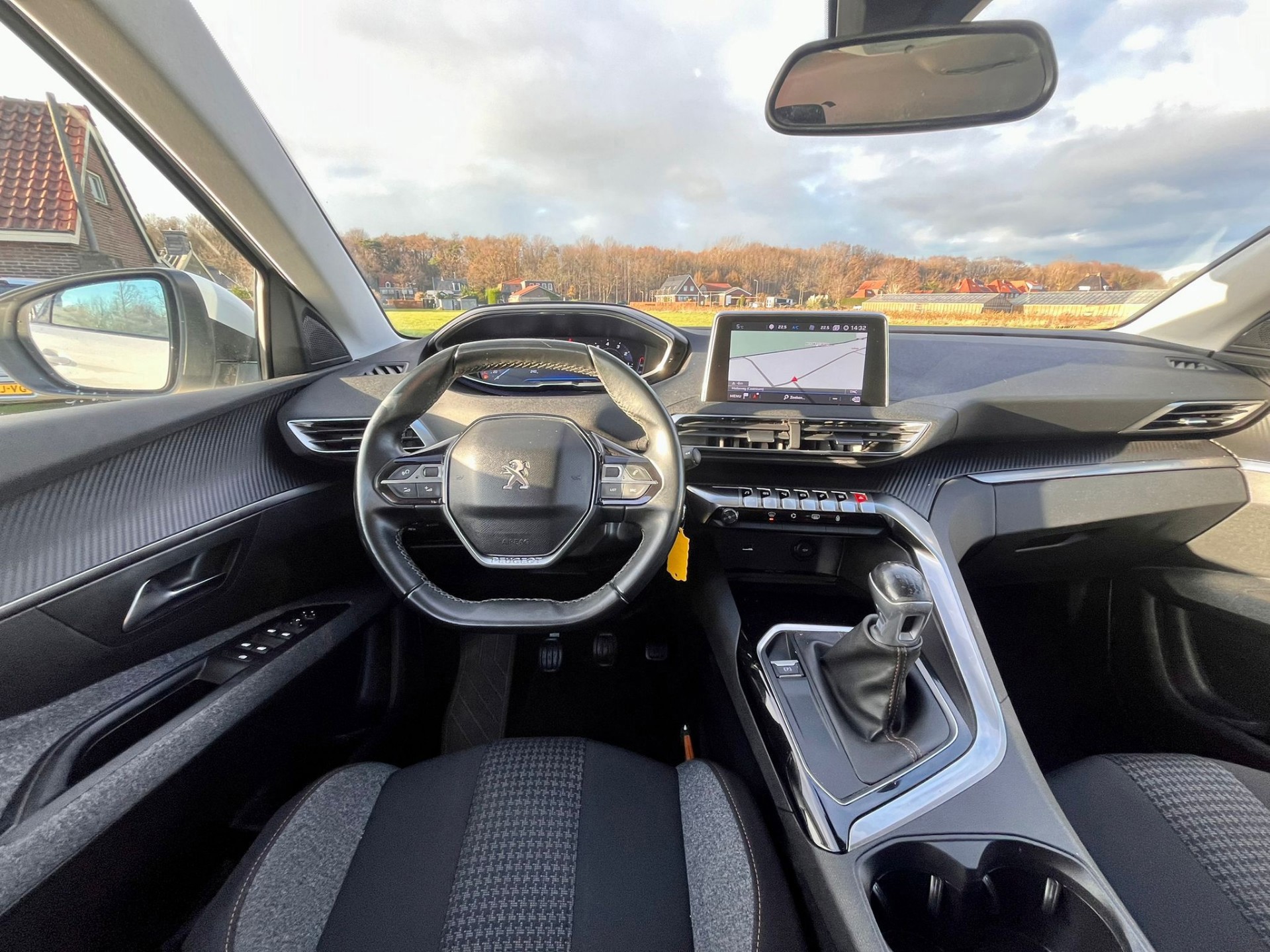 Peugeot 5008 1.2 PureTech Blue Lease Executive 7Pers (2018), foto 14