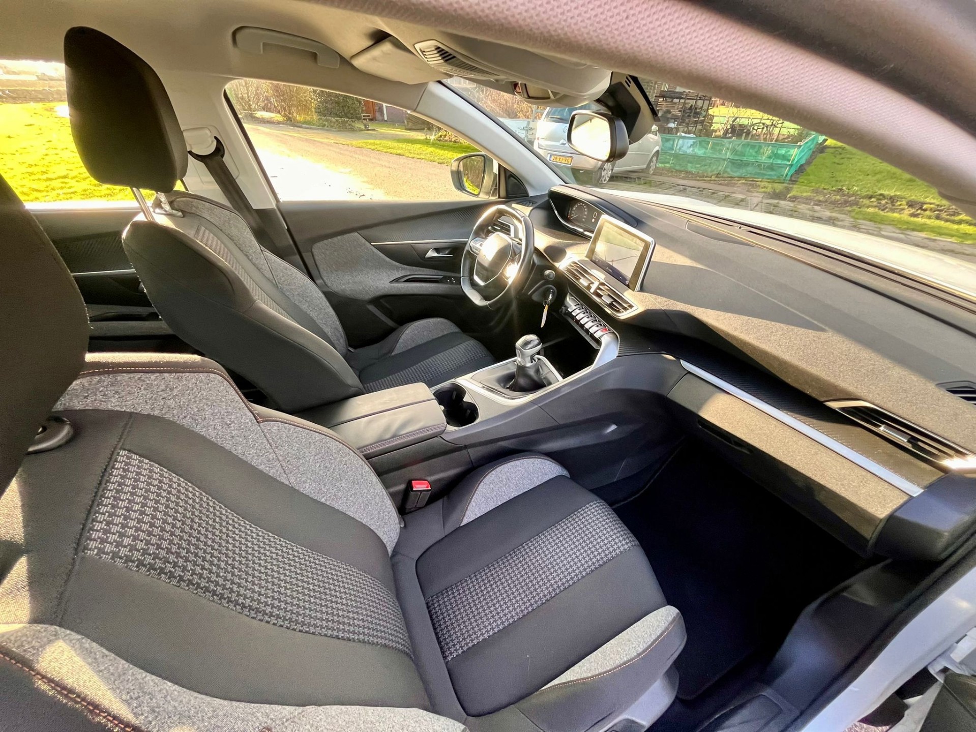 Peugeot 5008 1.2 PureTech Blue Lease Executive 7Pers (2018), foto 8