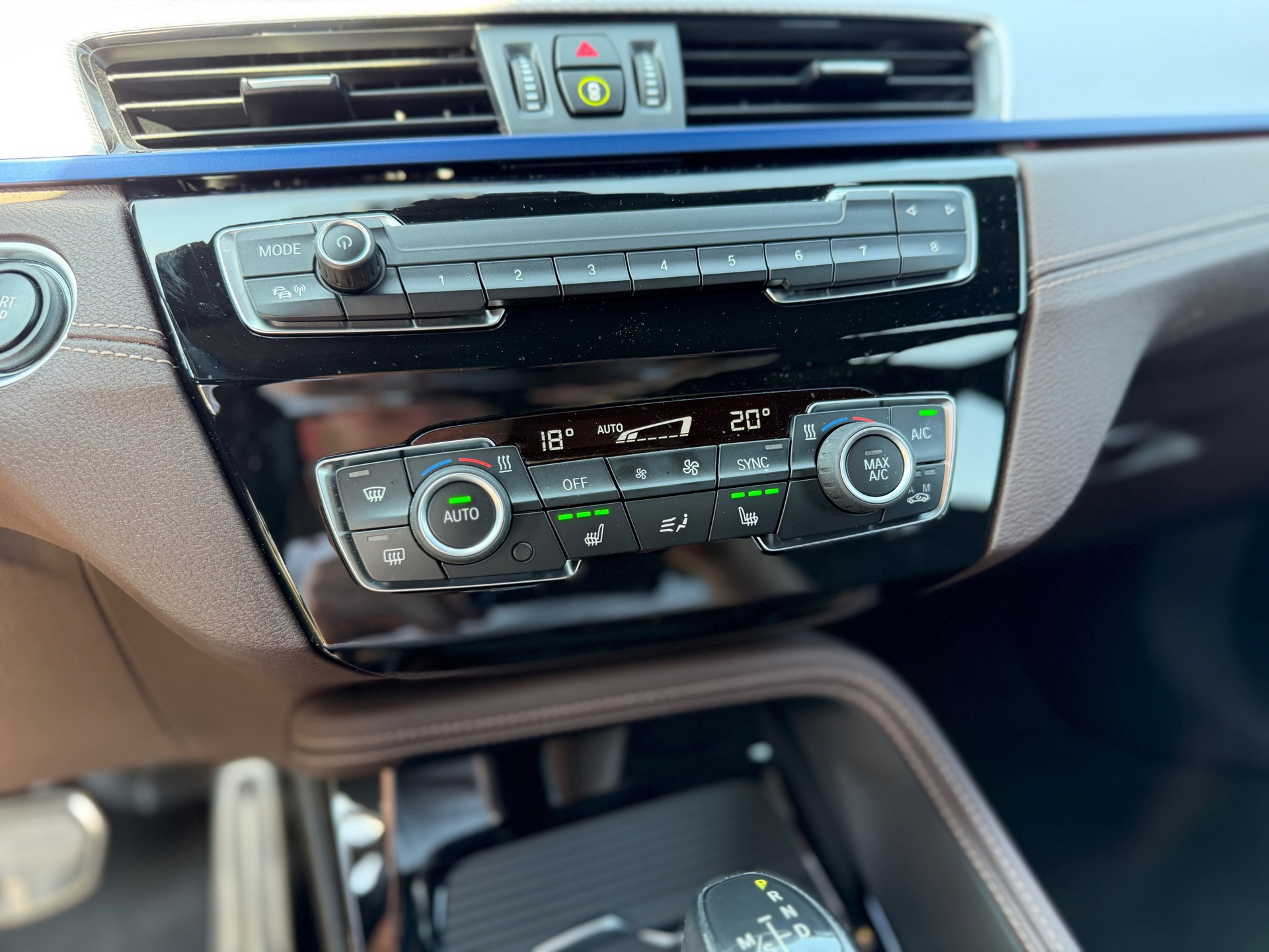 BMW X2 XDrive25e High Executive (2022), foto 11