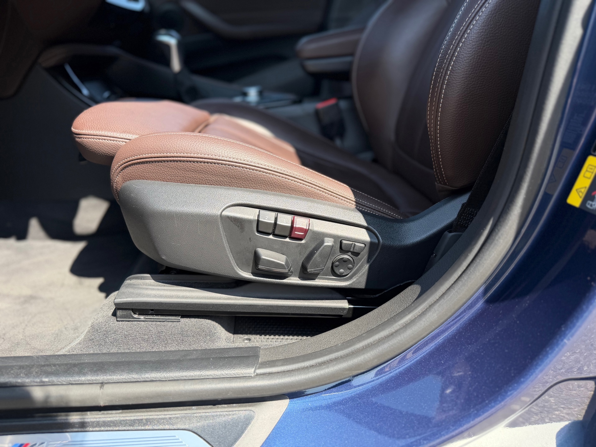 BMW X2 XDrive25e High Executive (2022), foto 17
