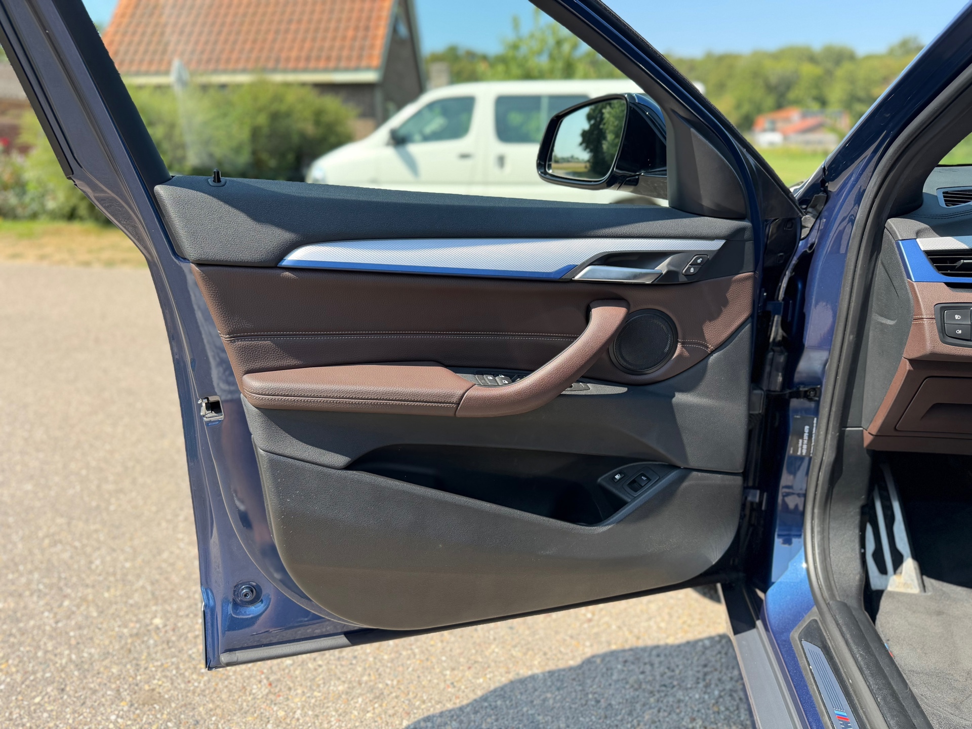 BMW X2 XDrive25e High Executive (2022), foto 19