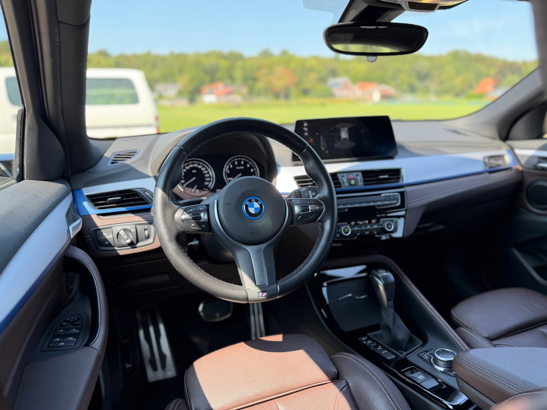 BMW X2 XDrive25e High Executive (2022), foto 4