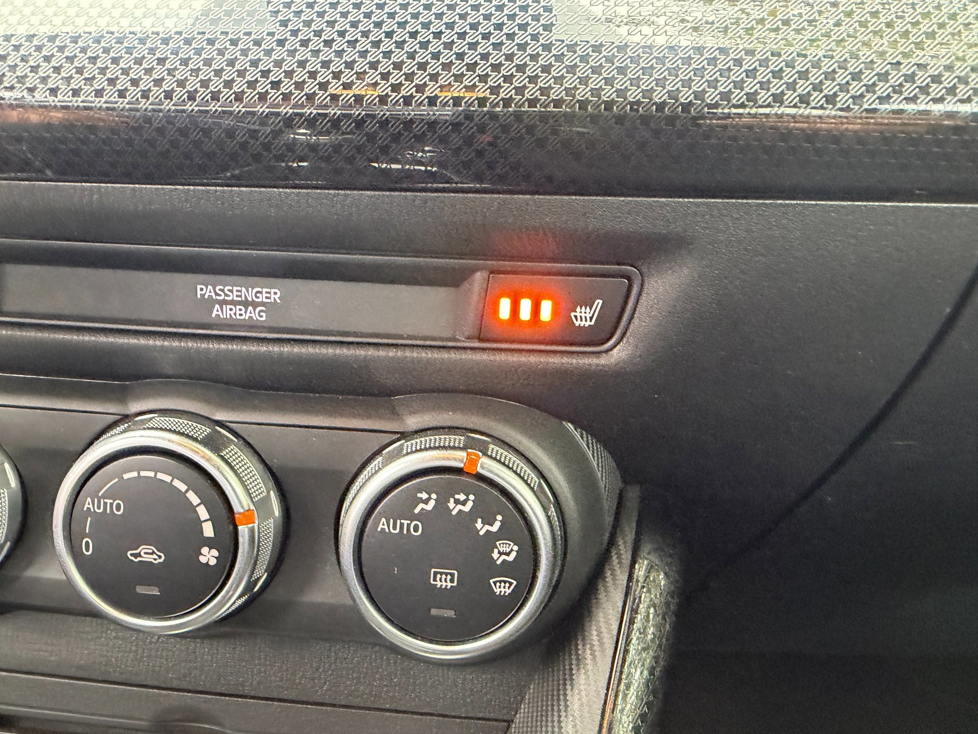 Mazda 2 1.5 Skyactiv-G GT-M (2018), foto 72