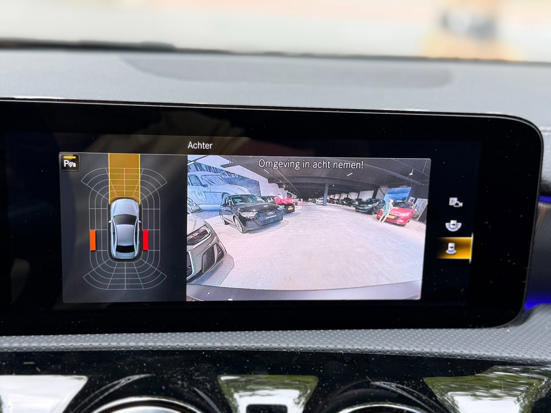 Mercedes-Benz A-klasse 250 e Premium (2020), foto 11