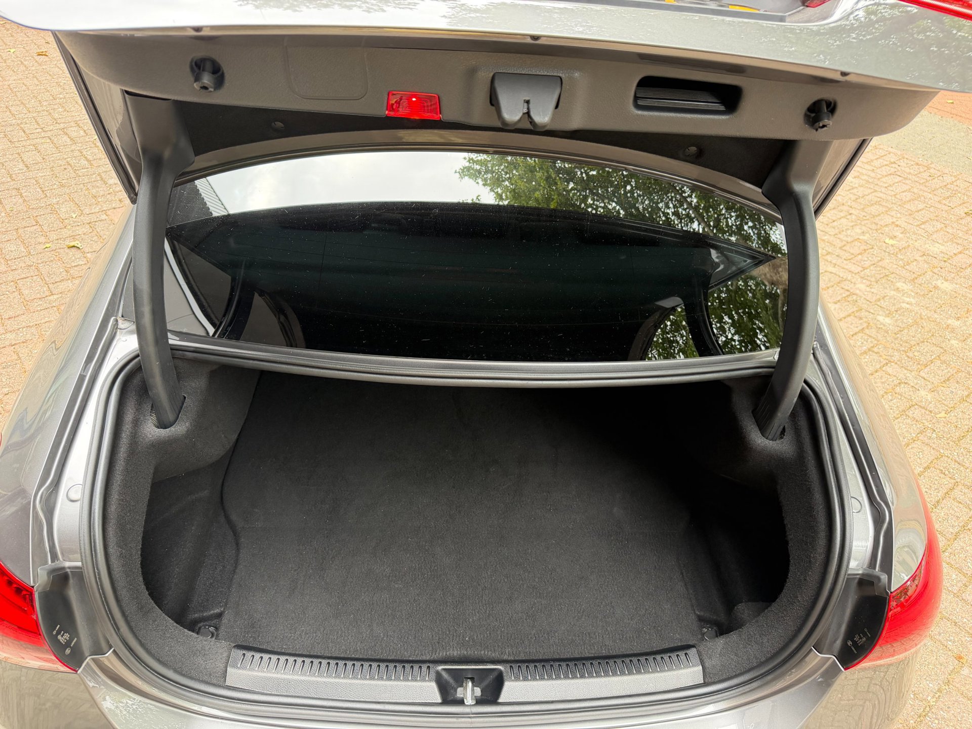 Mercedes-Benz A-klasse 250 e Premium (2020), foto 27