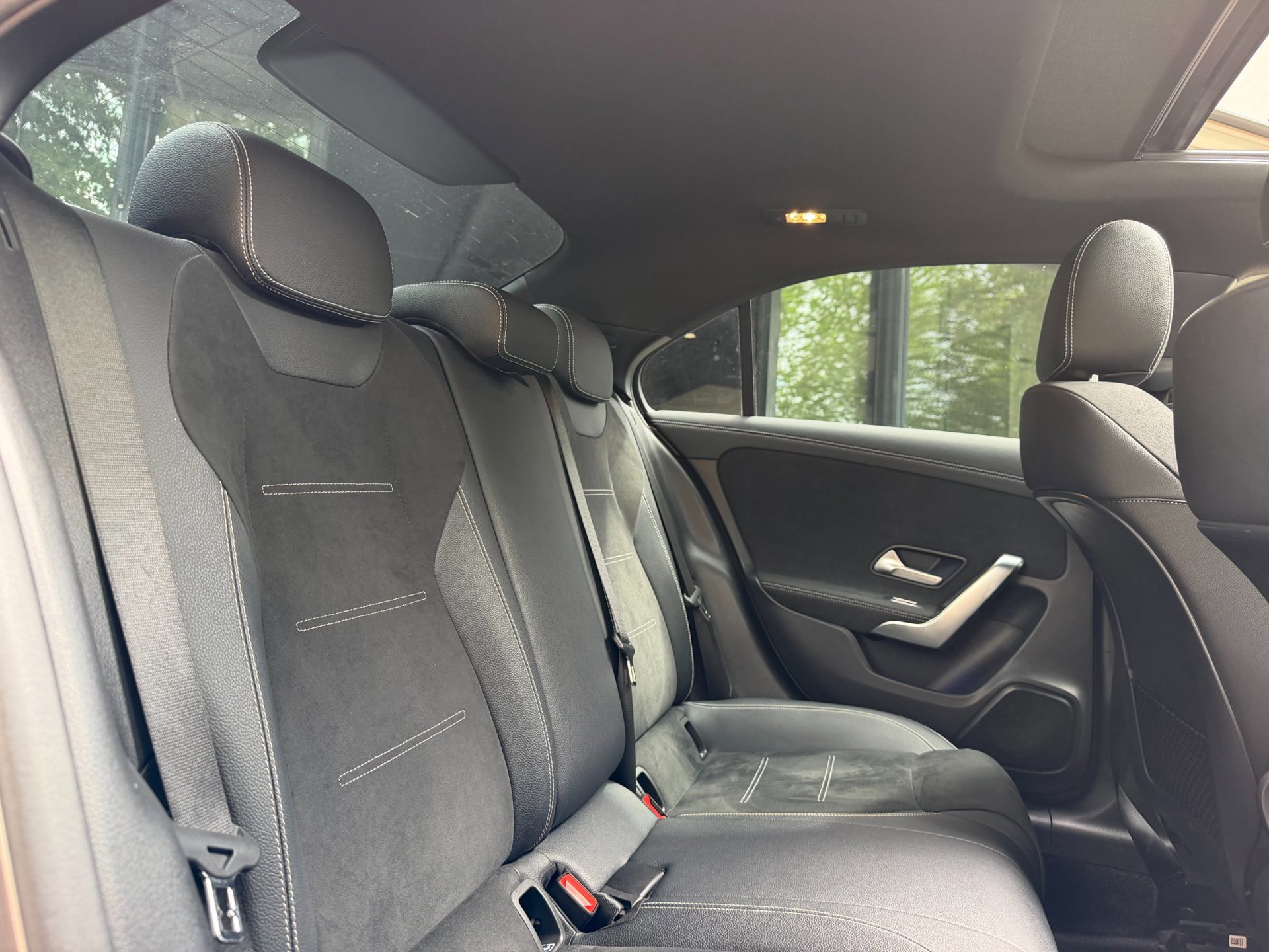 Mercedes-Benz A-klasse 250 e Premium (2020), foto 30