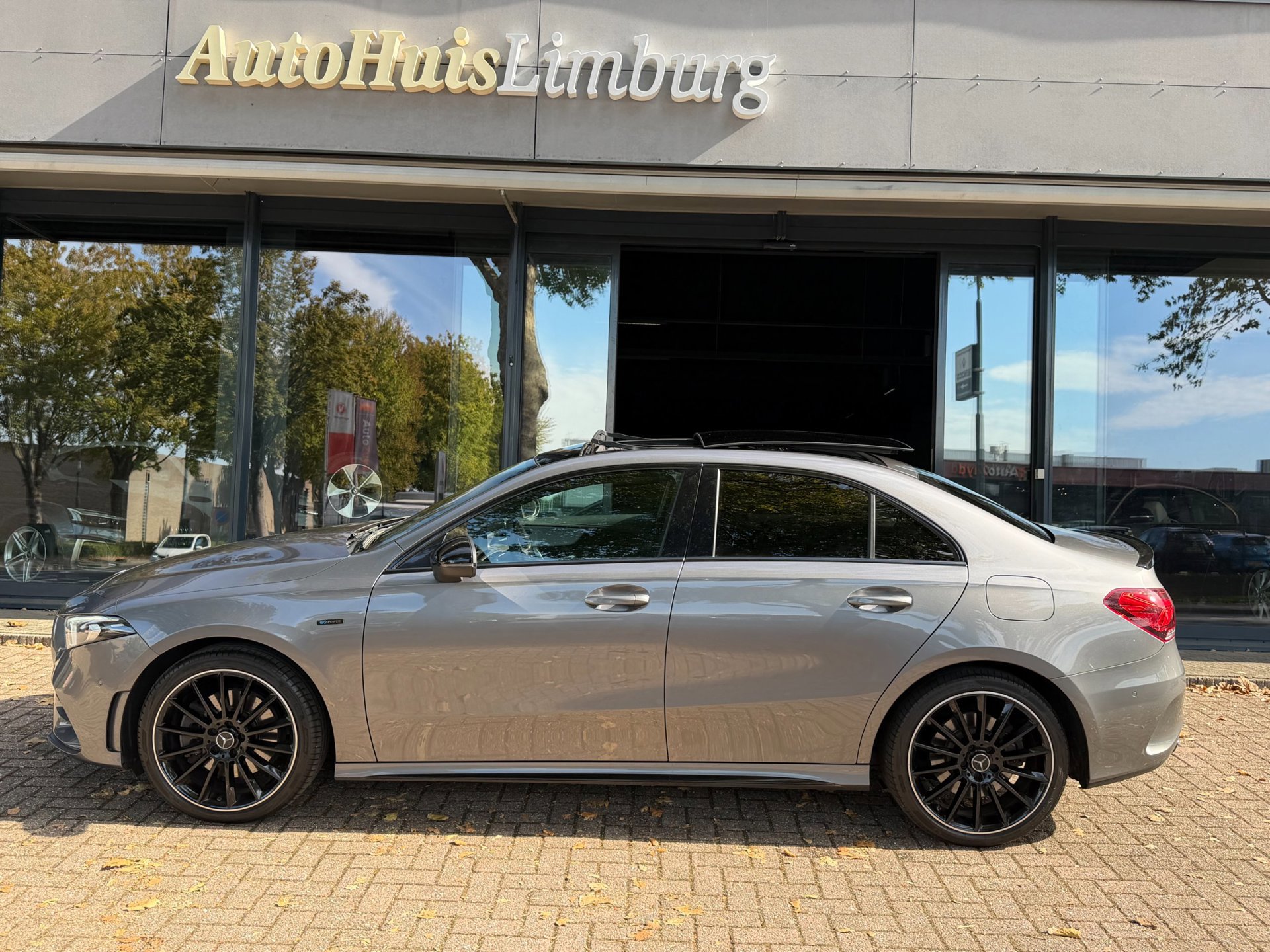 Mercedes-Benz A-klasse 250 e Premium (2020), foto 33