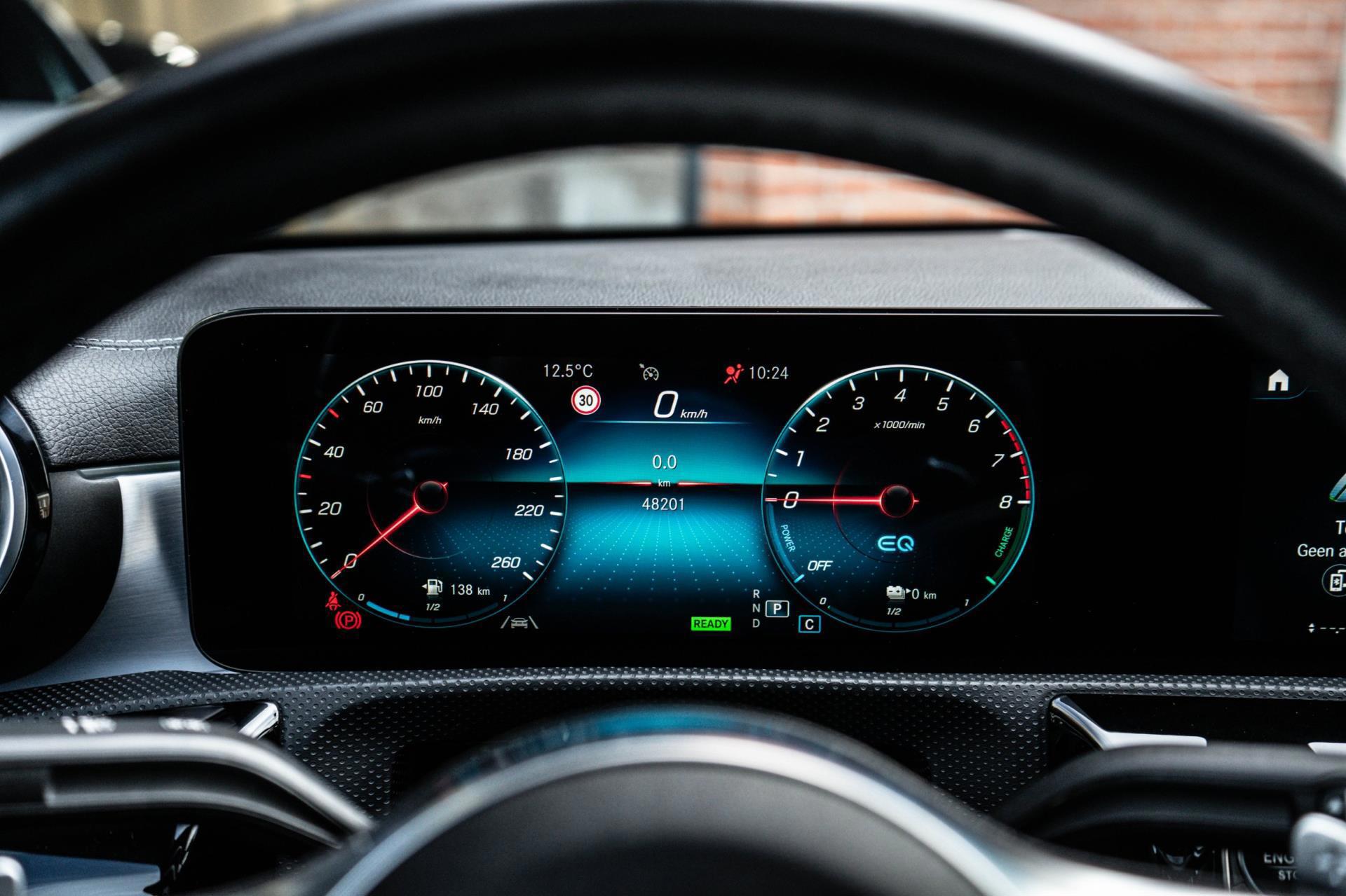 Mercedes-Benz CLA-klasse 250 e AMG Night edition (2021), foto 17