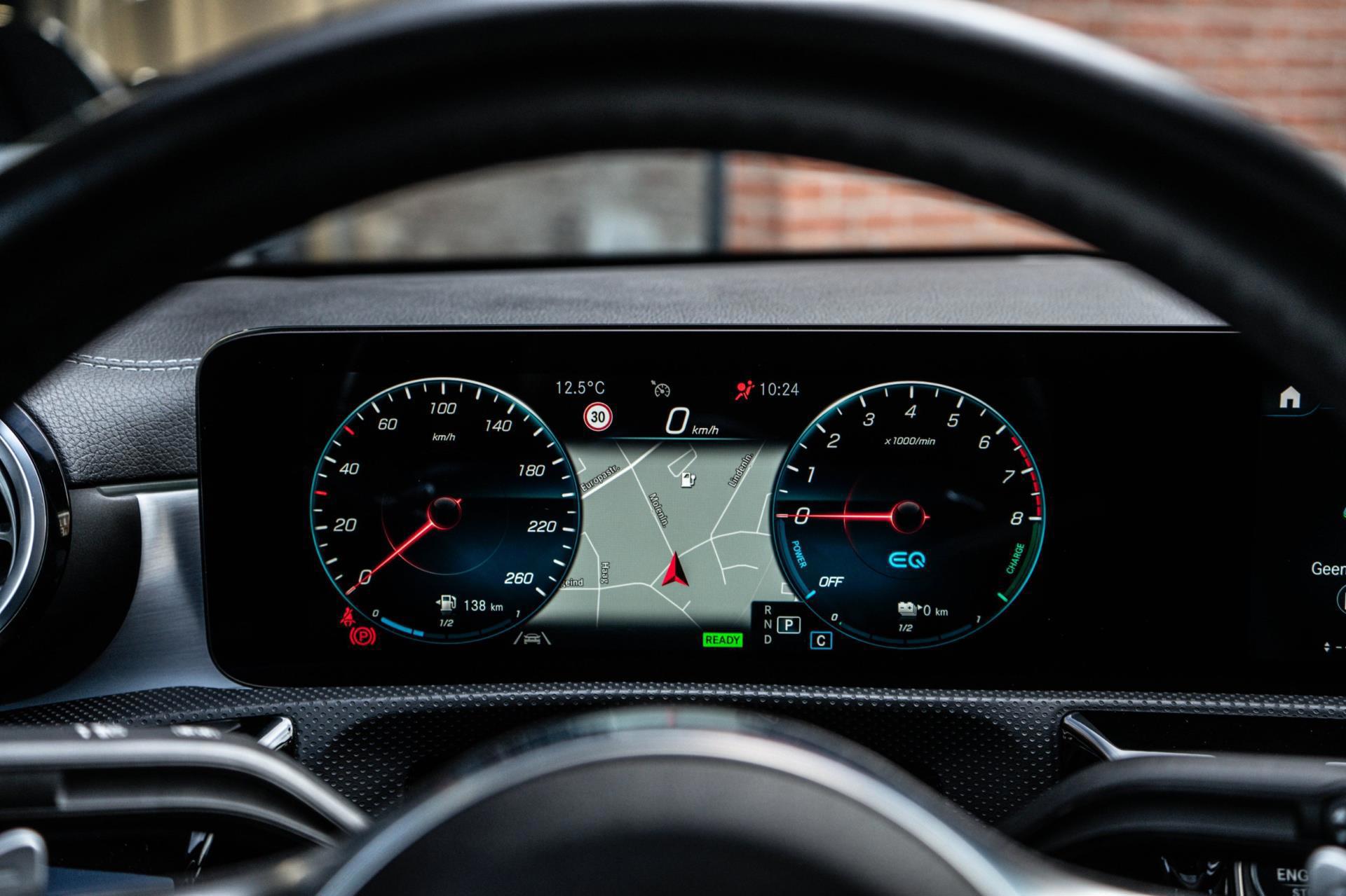 Mercedes-Benz CLA-klasse 250 e AMG Night edition (2021), foto 18