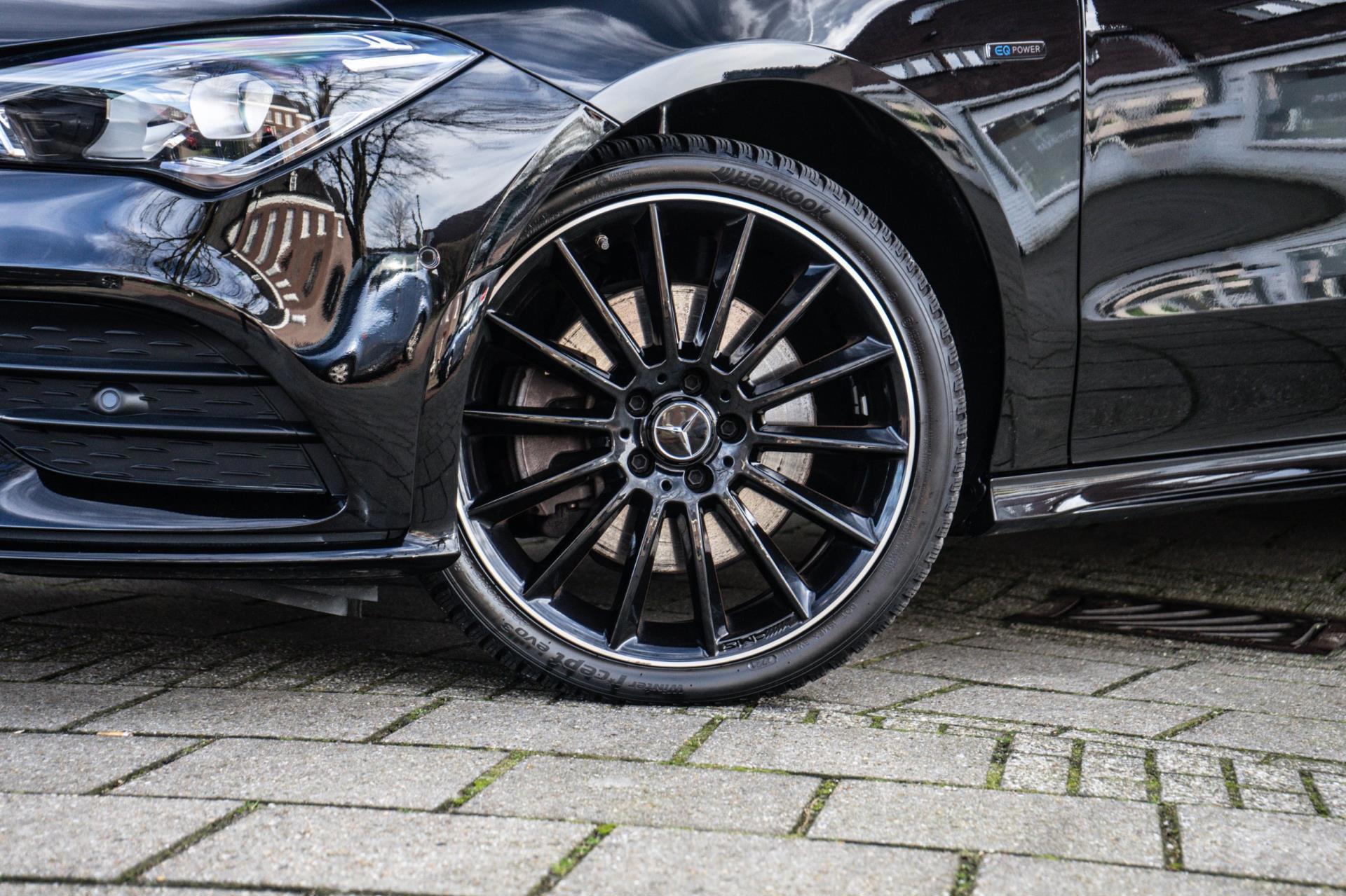 Mercedes-Benz CLA-klasse 250 e AMG Night edition (2021), foto 3