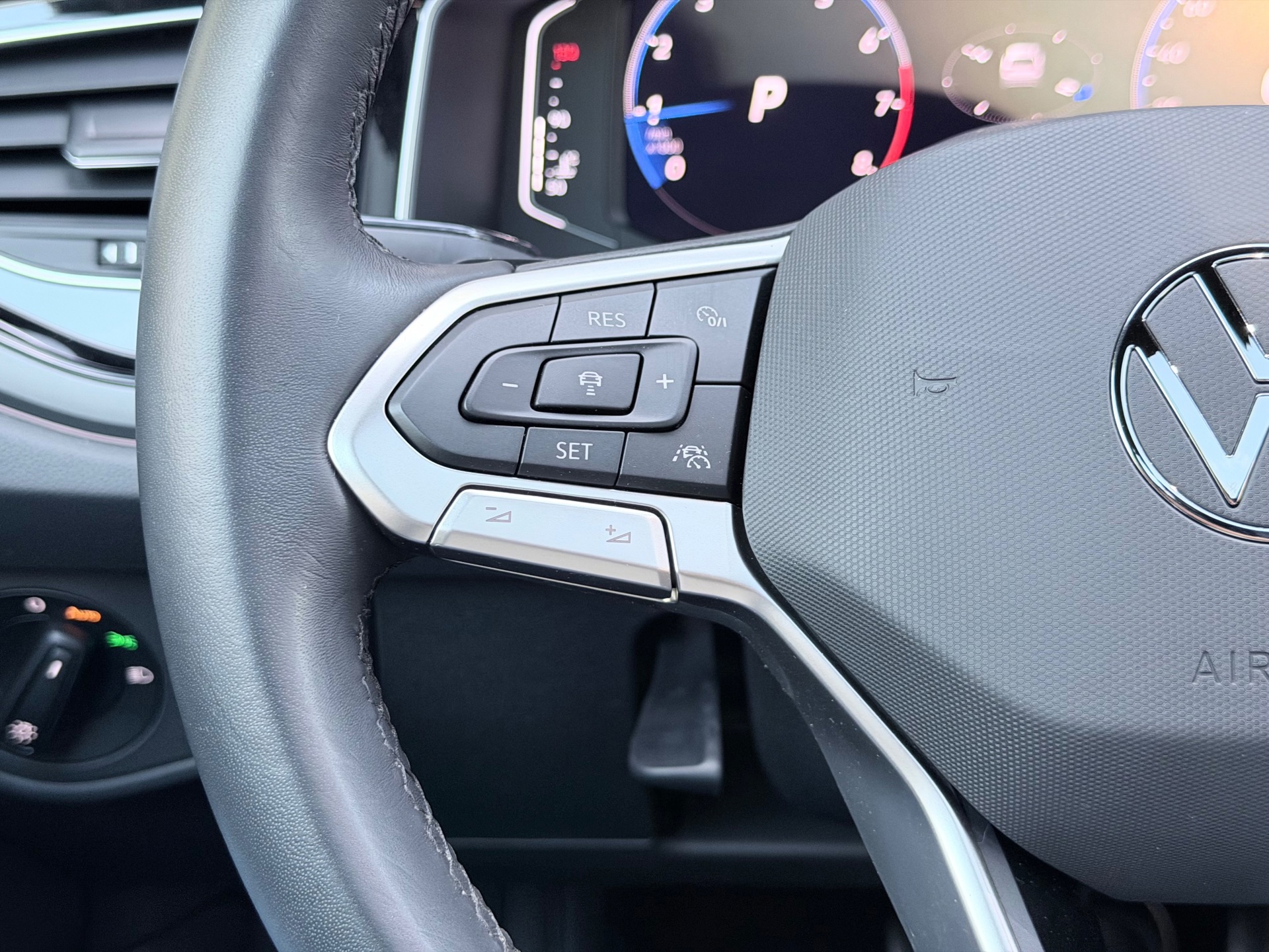 Volkswagen Taigo 1.5 TSI R-Line (2023), foto 13