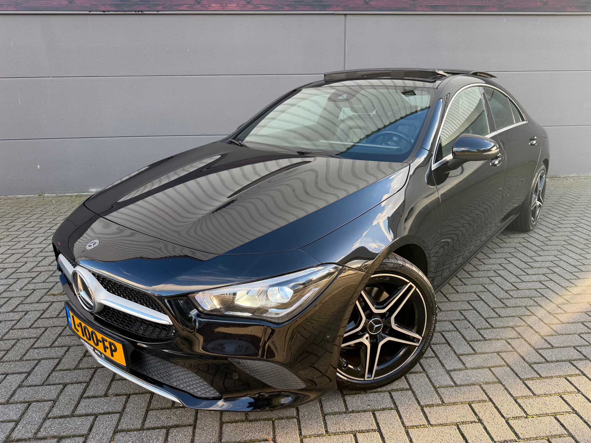 Mercedes-Benz CLA-klasse 180 Premium (2019), foto 1