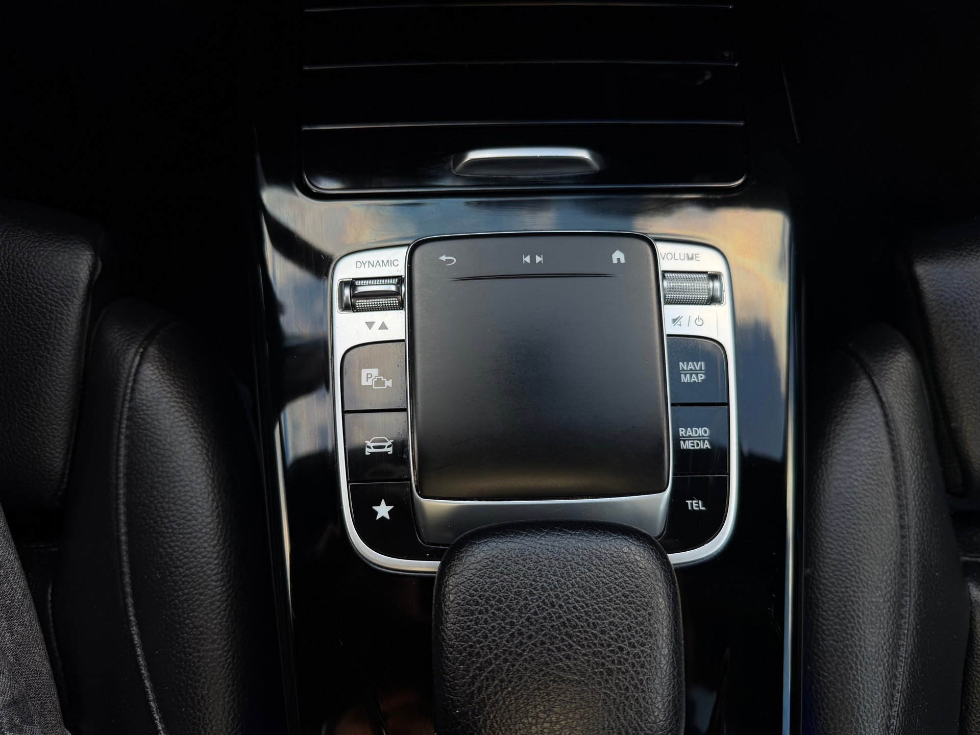 Mercedes-Benz CLA-klasse 180 Premium (2019), foto 12