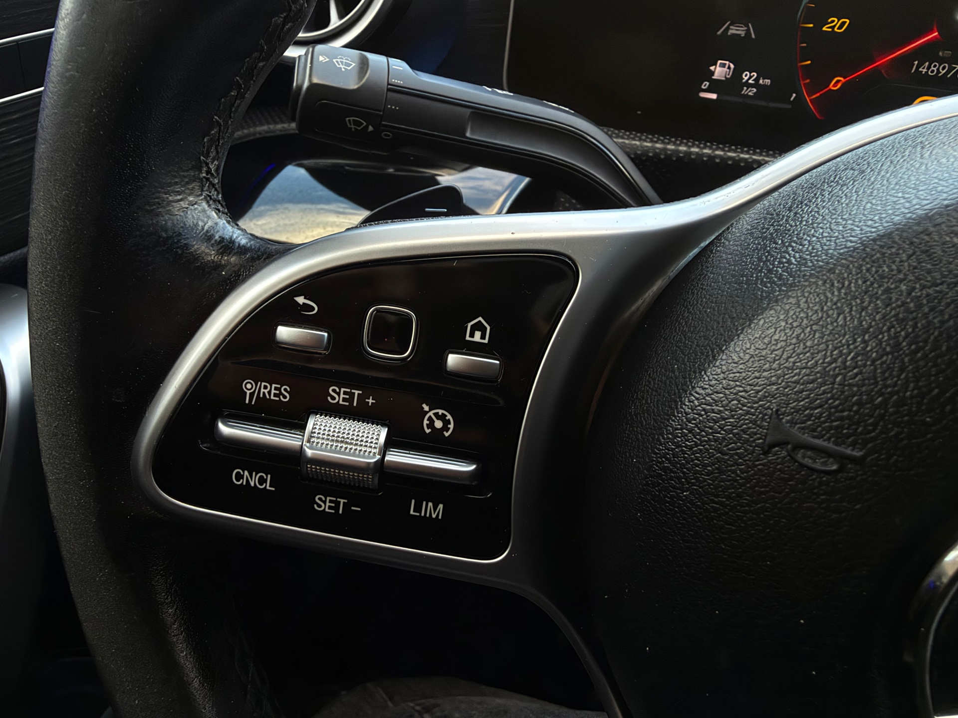 Mercedes-Benz CLA-klasse 180 Premium (2019), foto 16