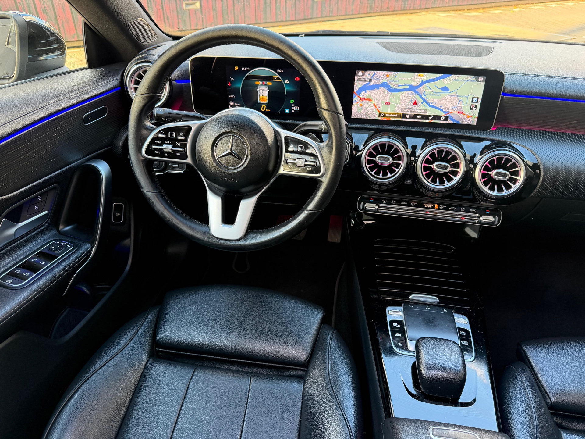 Mercedes-Benz CLA-klasse 180 Premium (2019), foto 20
