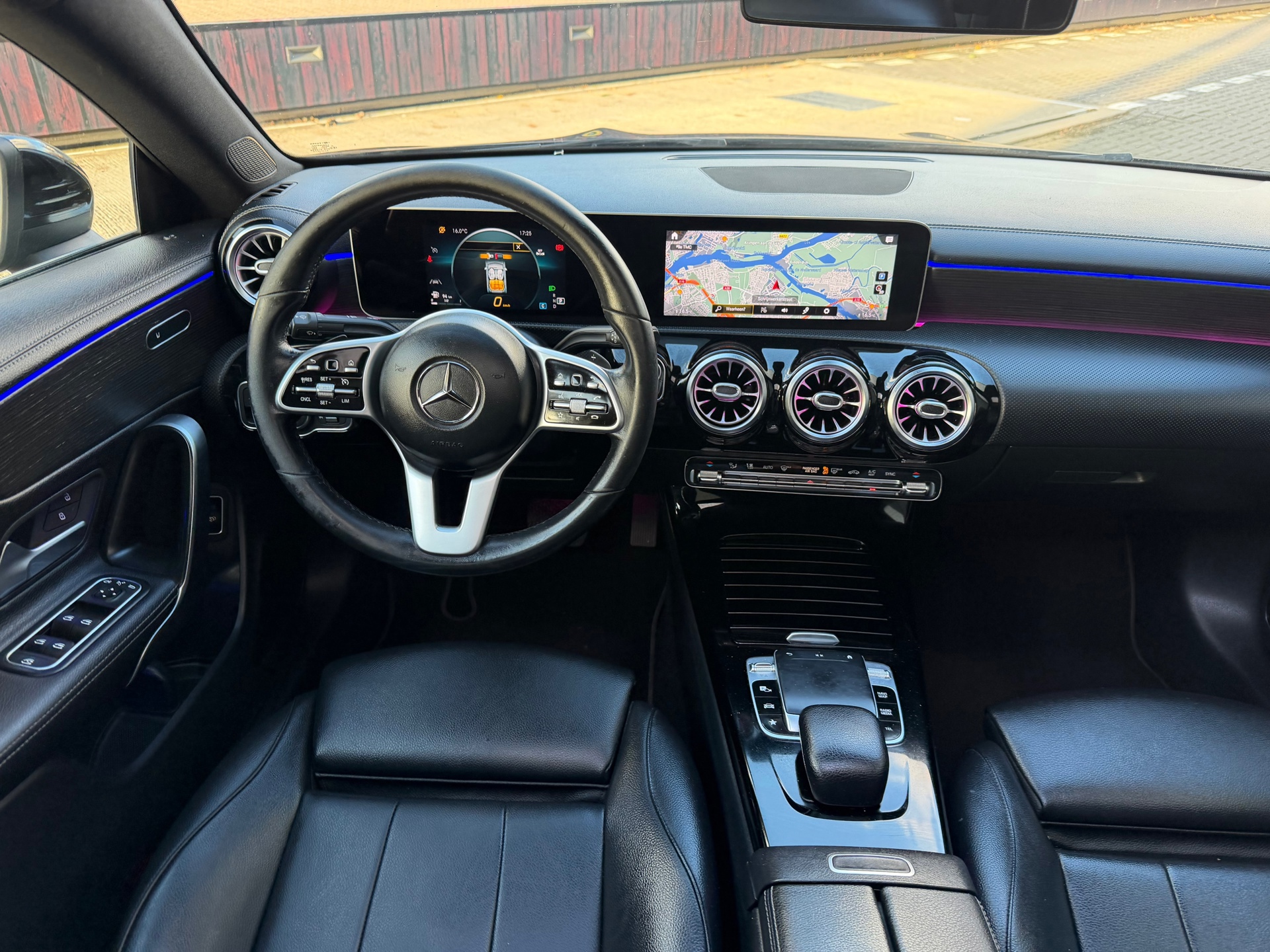 Mercedes-Benz CLA-klasse 180 Premium (2019), foto 23
