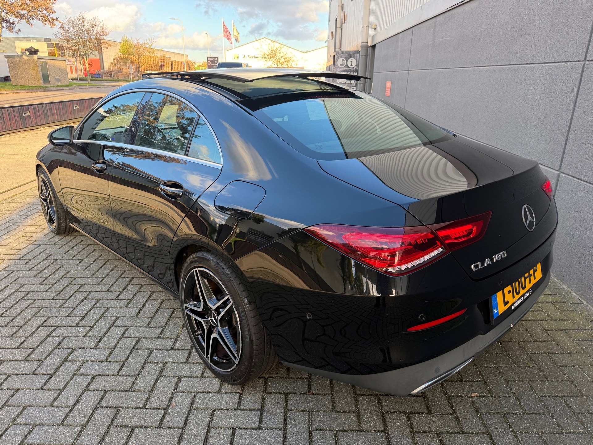Mercedes-Benz CLA-klasse 180 Premium (2019), foto 6