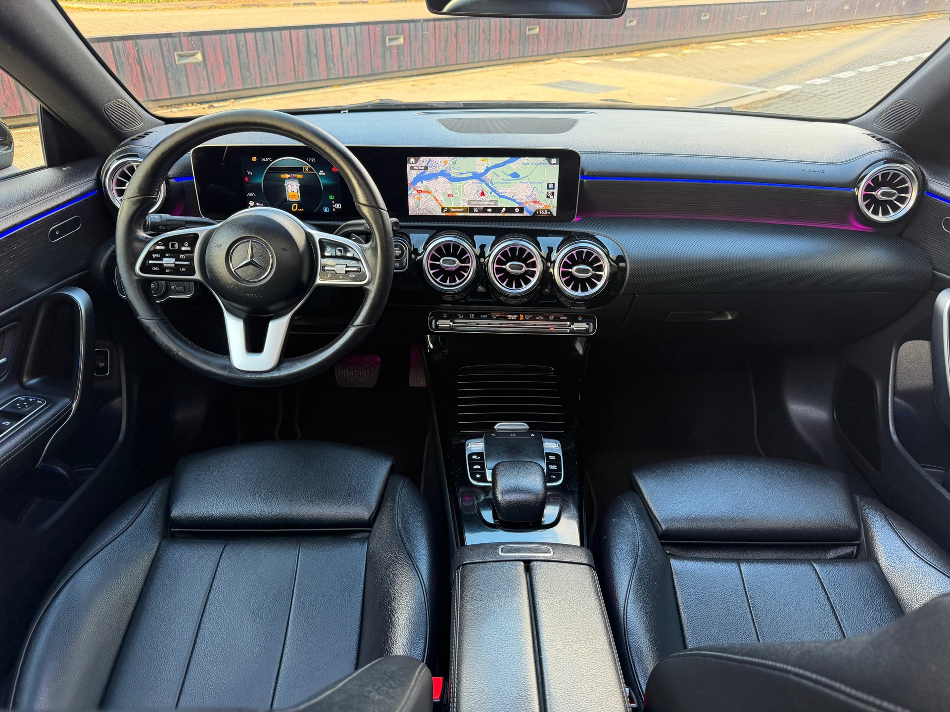 Mercedes-Benz CLA-klasse 180 Premium (2019), foto 8