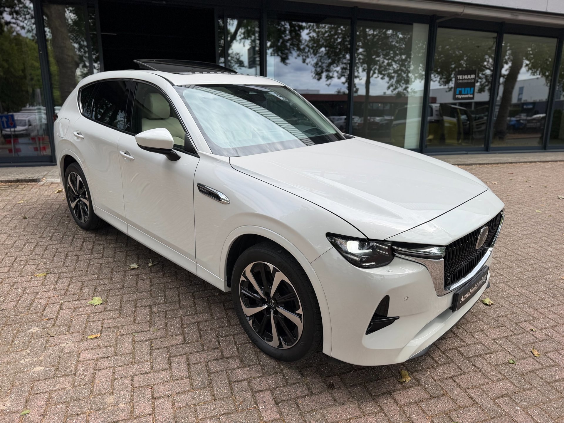Mazda CX-60 2.5 e-SkyActiv PHEV Takumi (2023), foto 1