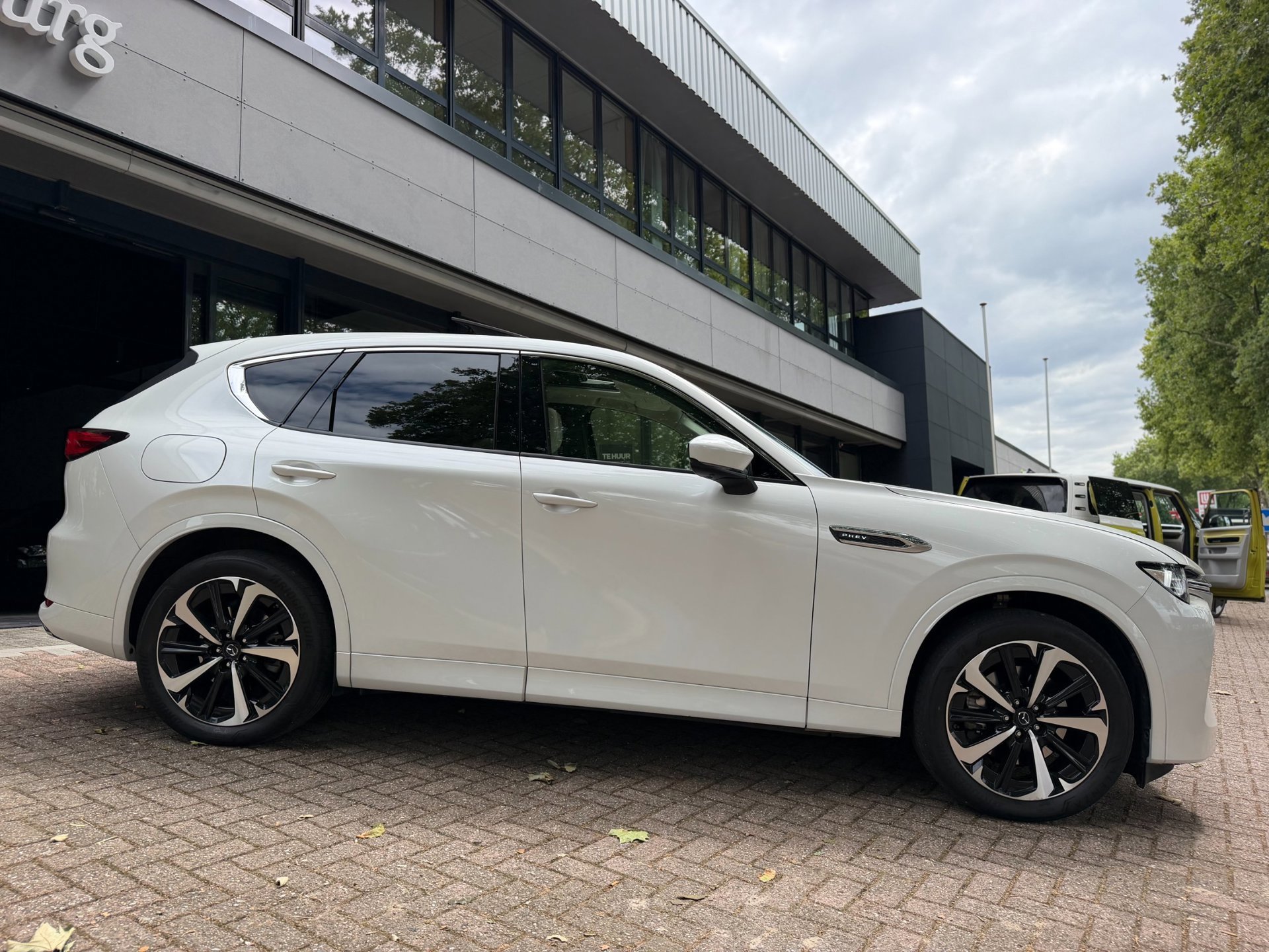 Mazda CX-60 2.5 e-SkyActiv PHEV Takumi (2023), foto 3