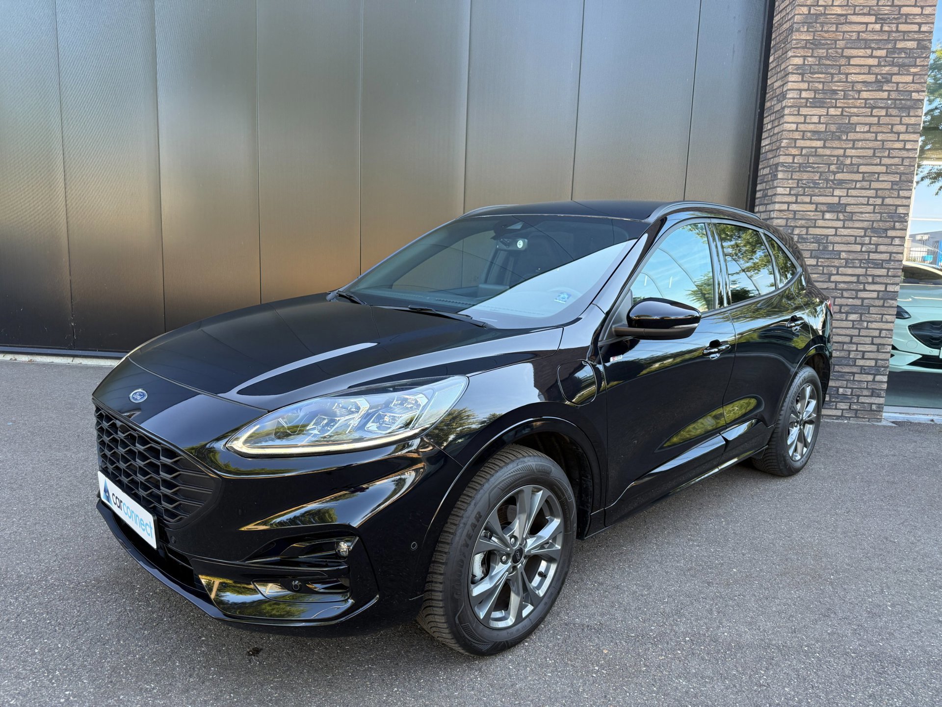 Ford Kuga 2.5 225pk PHEV ST-Line X (2023), foto 1