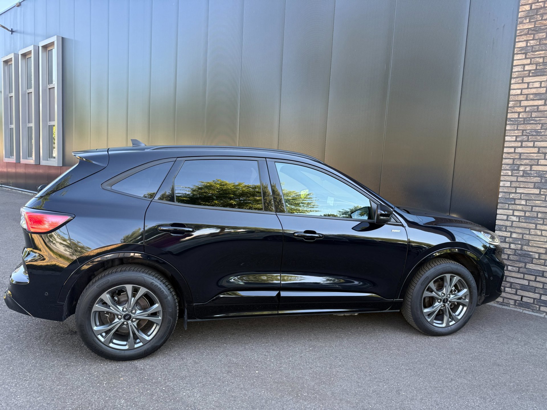 Ford Kuga 2.5 225pk PHEV ST-Line X (2023), foto 6