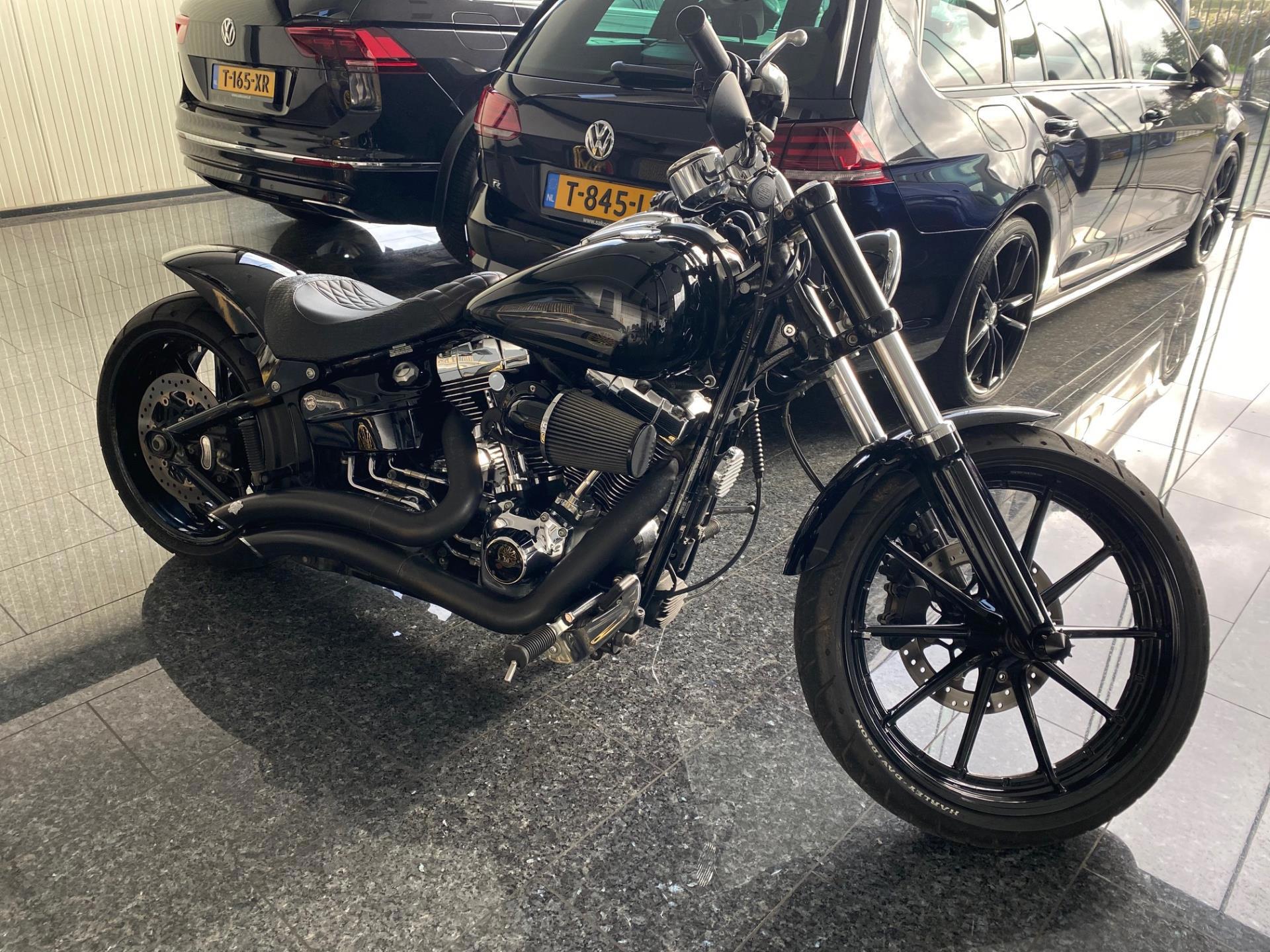 Harley Davidson Chopper 103 FXSB Softail Breakout Custom Thunderbike 2016 (2016), foto 11