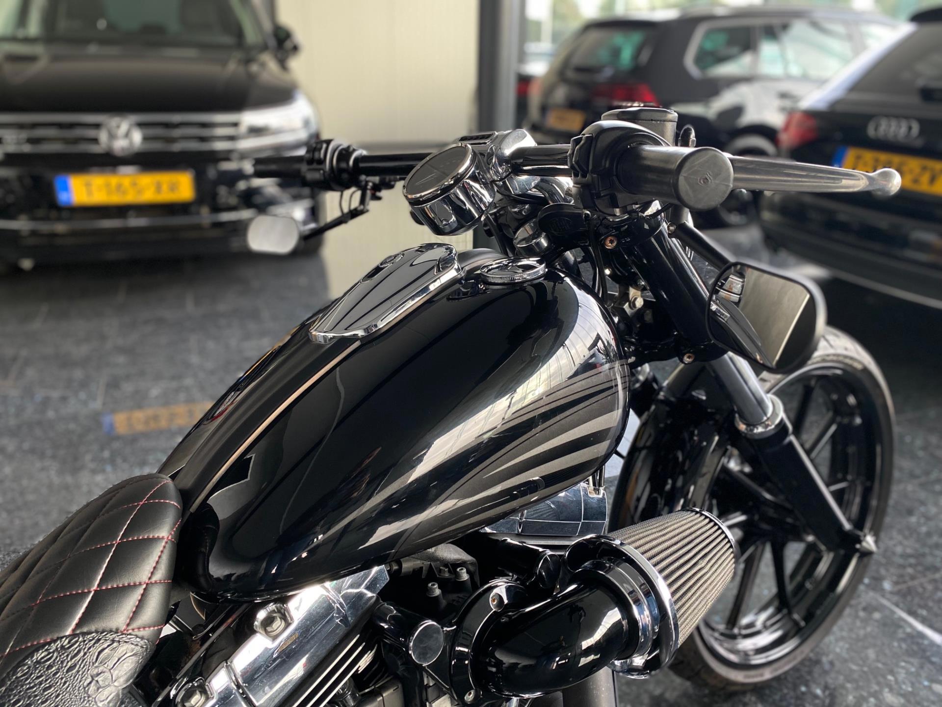 Harley Davidson Chopper 103 FXSB Softail Breakout Custom Thunderbike 2016 (2016), foto 10