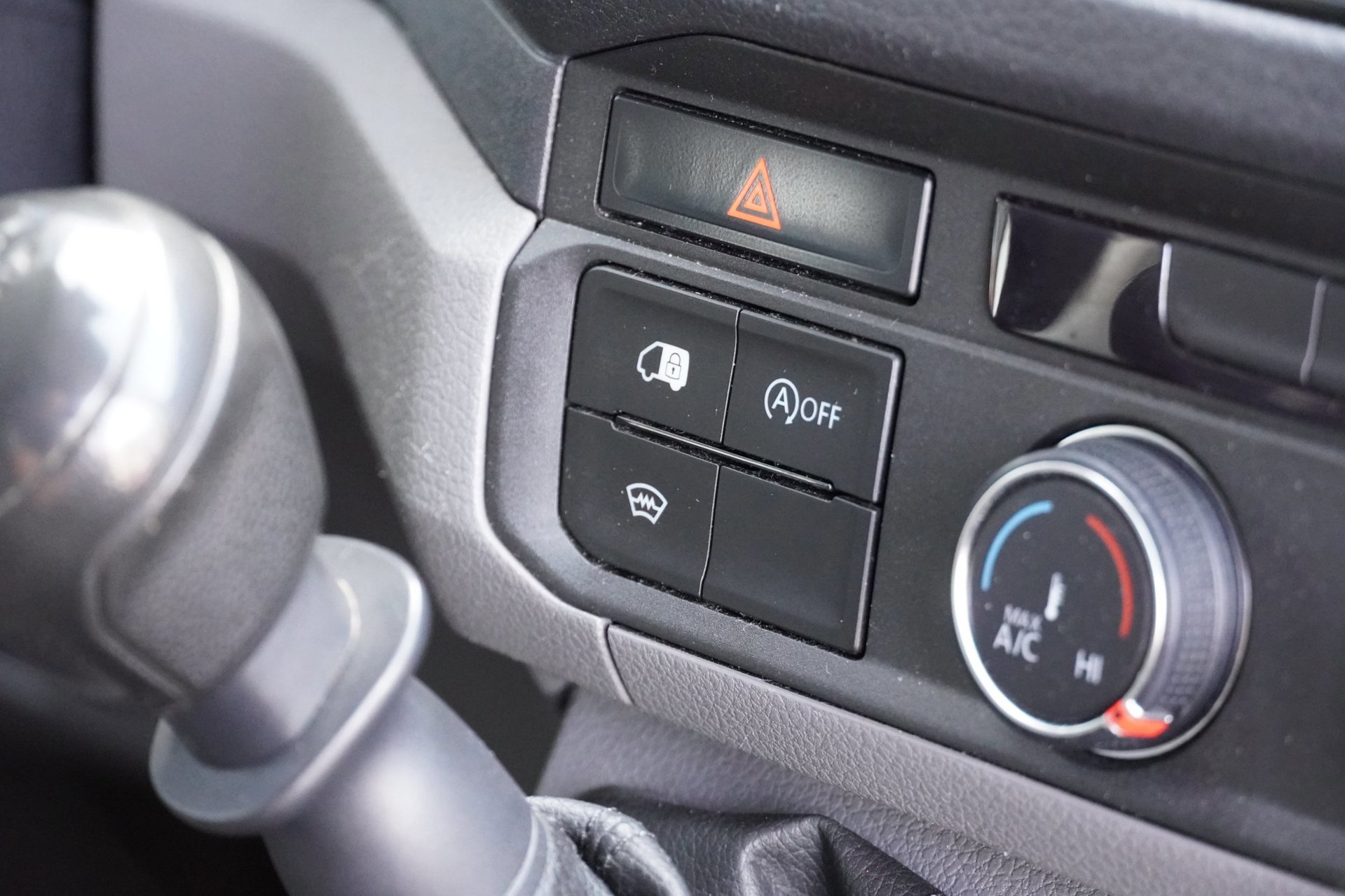 Volkswagen Crafter 35 2.0 TDI L3H3 Highline (2022), foto 18
