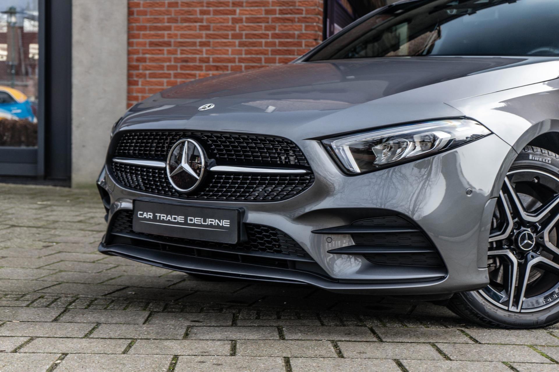 Mercedes-Benz A-klasse 250 e AMG Night edition AMBILED (2021), foto 2