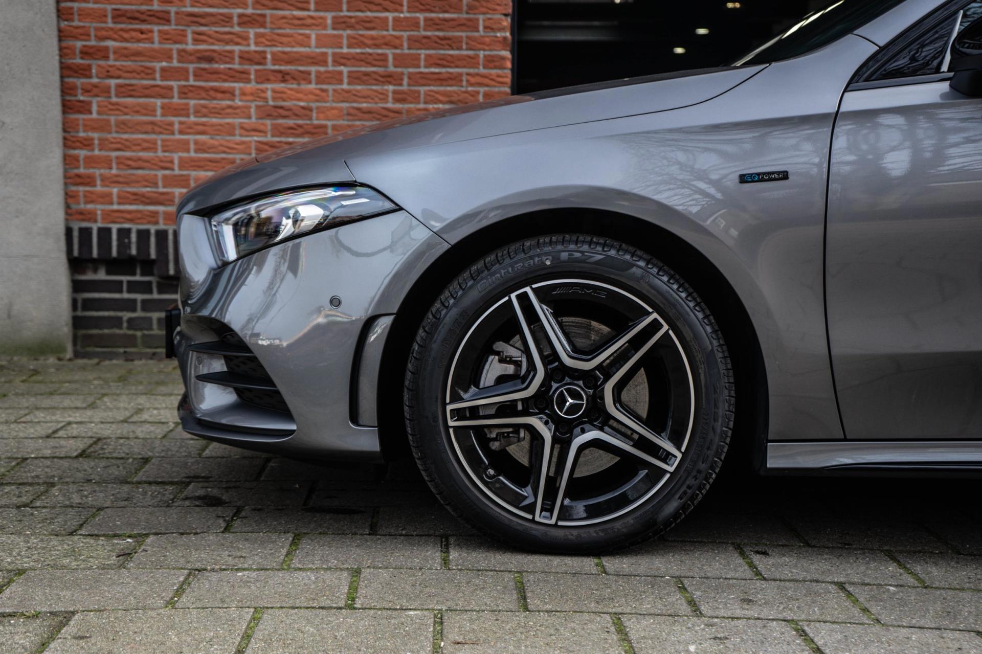 Mercedes-Benz A-klasse 250 e AMG Night edition AMBILED (2021), foto 9