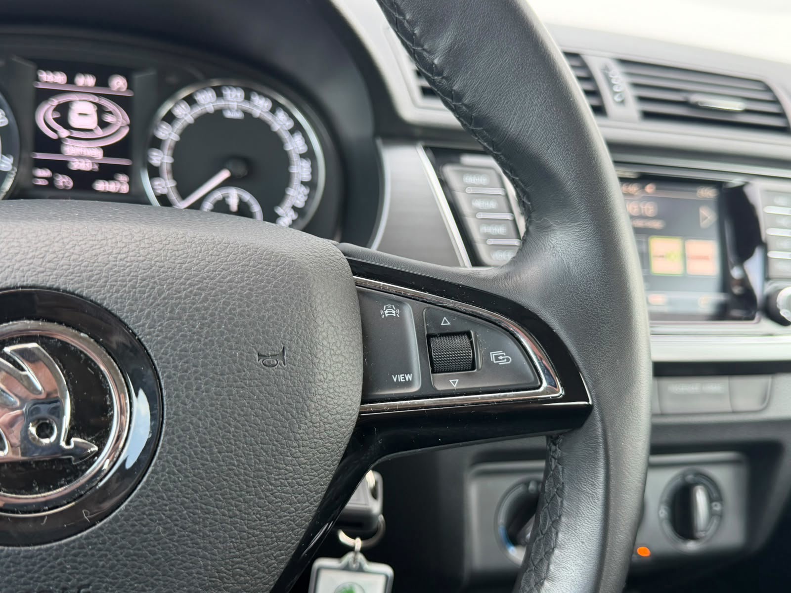 Skoda Fabia 1.0 TSI Business Edition (2020), foto 15